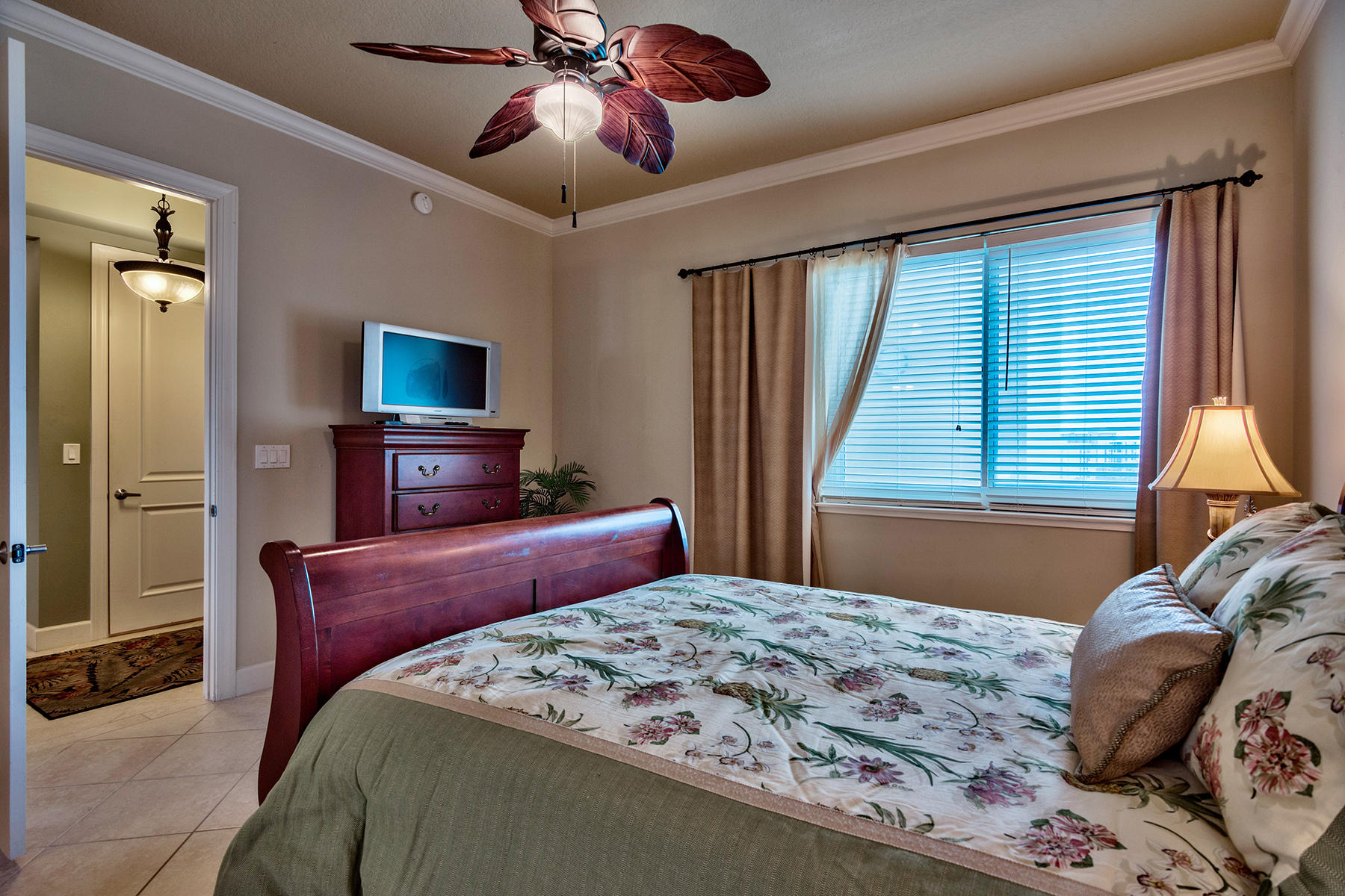 HARBOR LANDING - Residential