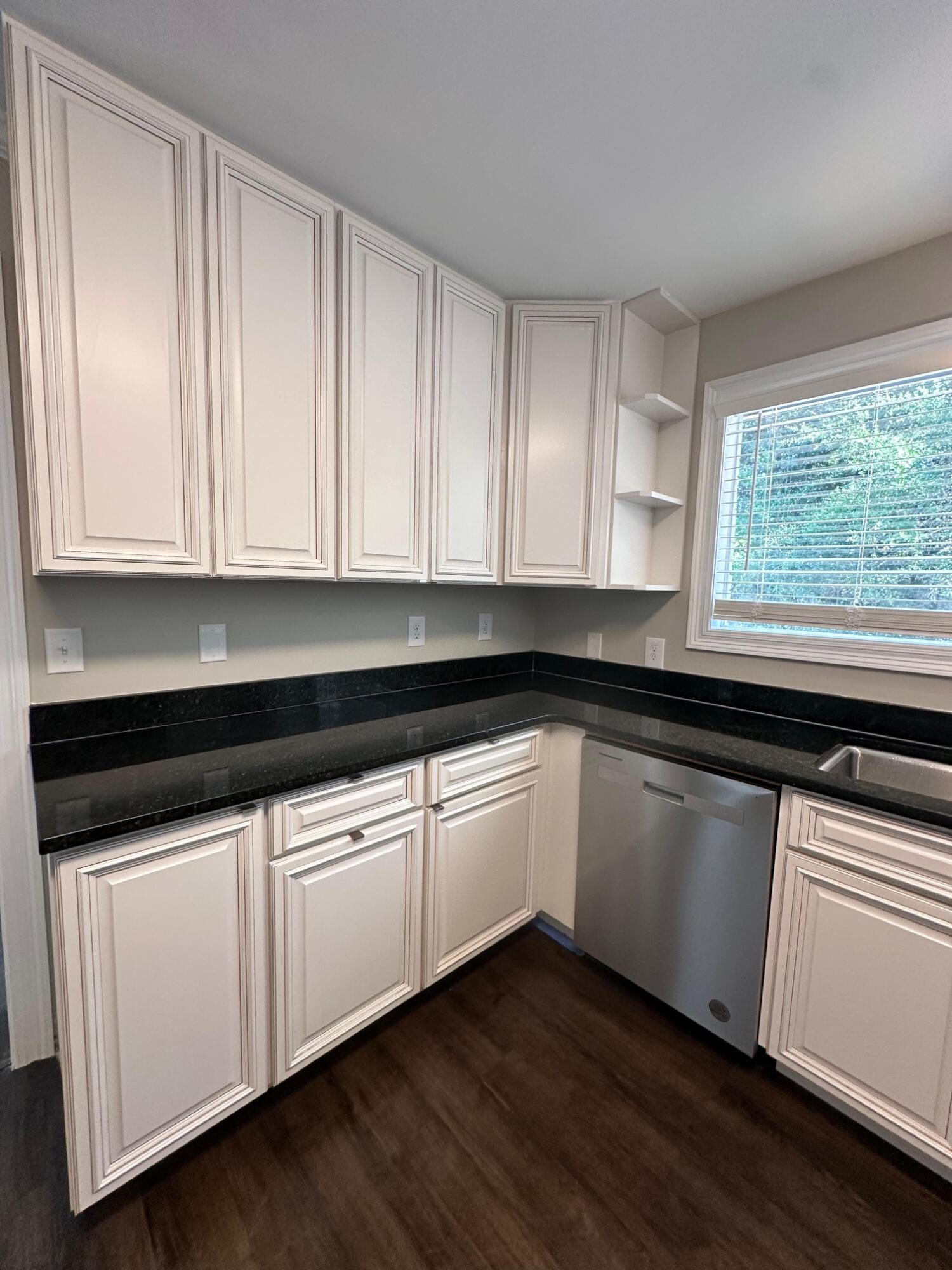 THE NICEVILLE PINES LOT 20 BLK 1 - Residential