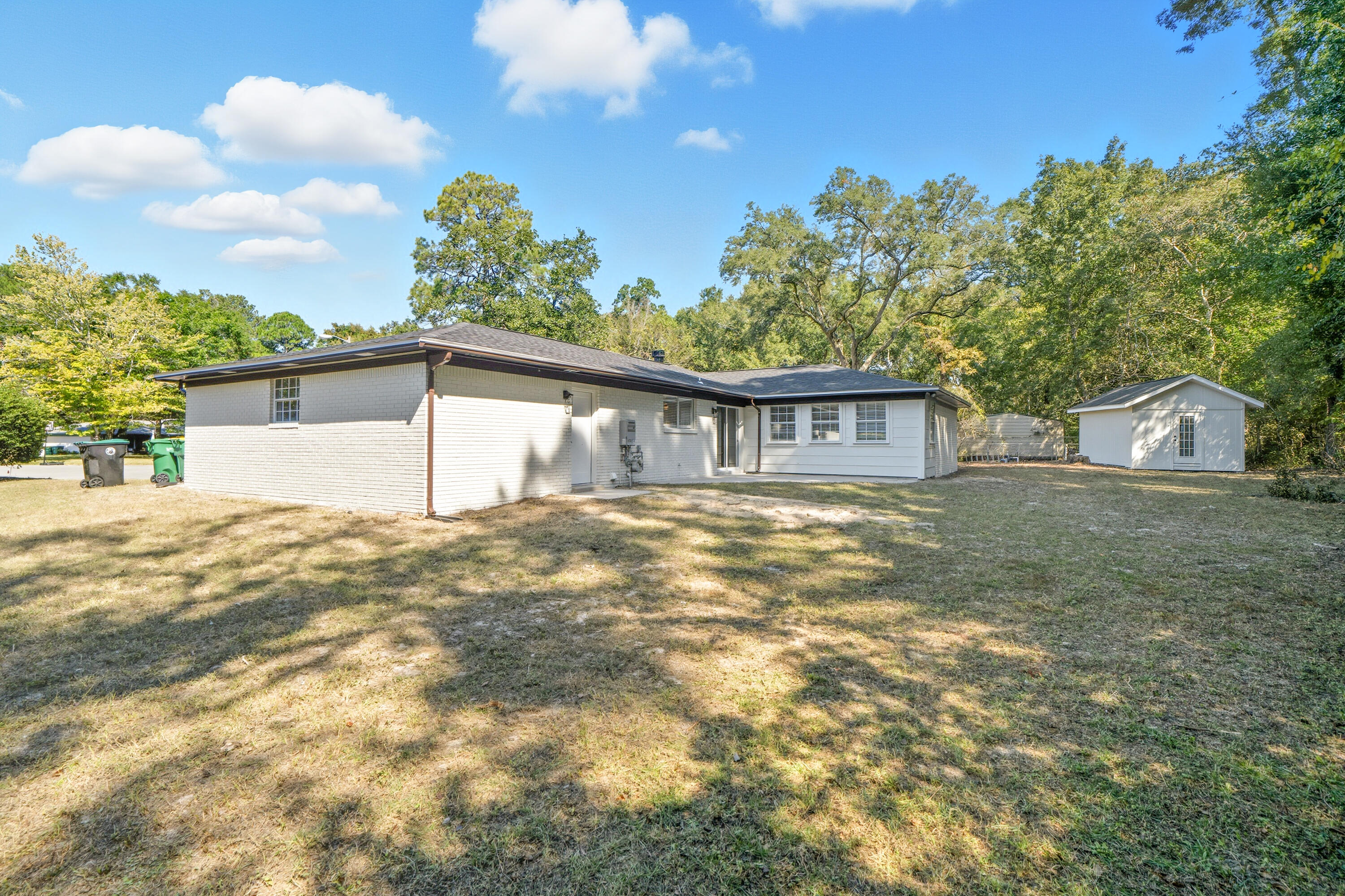 THE NICEVILLE PINES LOT 20 BLK 1 - Residential