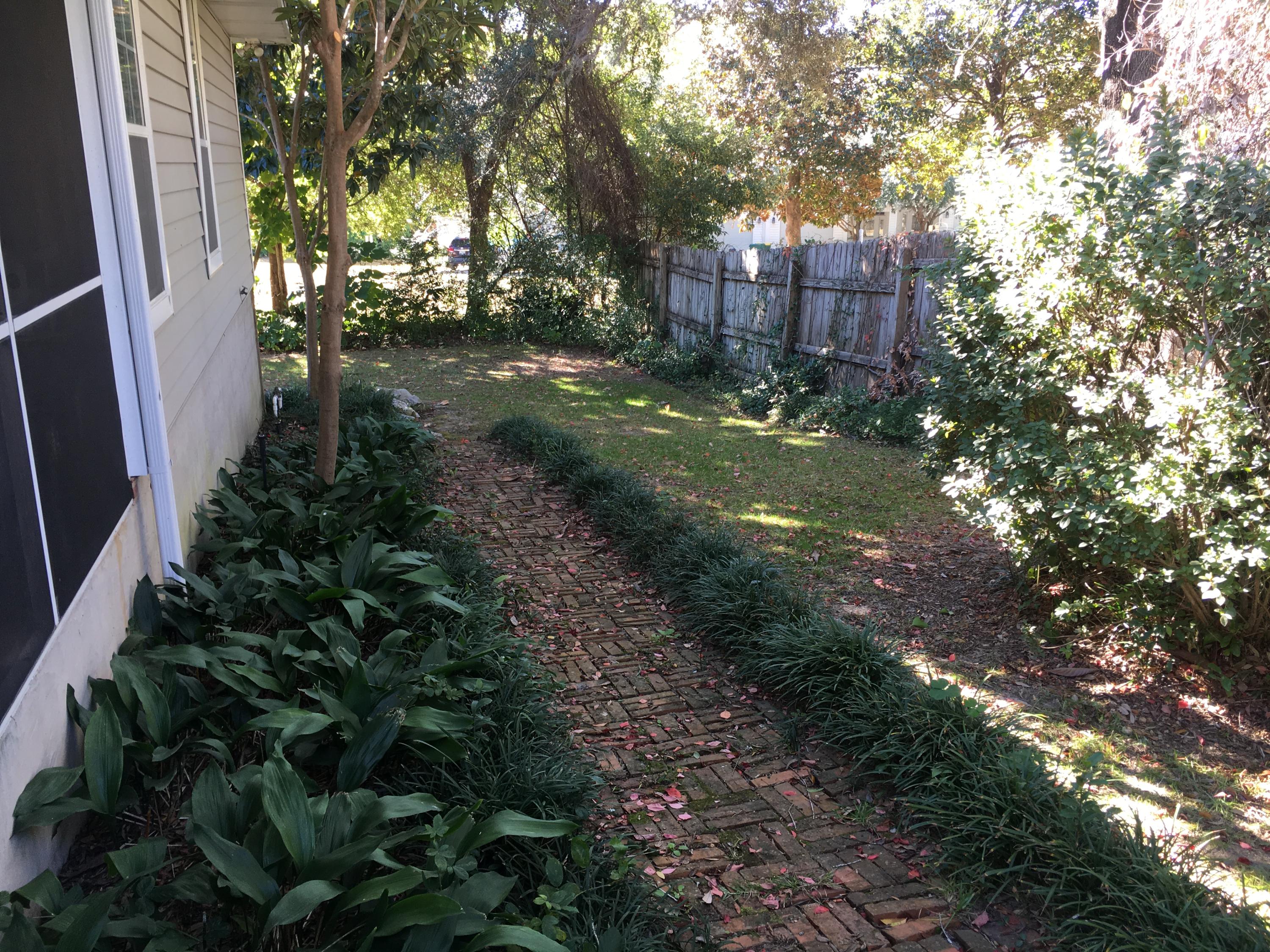 CREEKRUN REPLAT LOT 2 - Residential