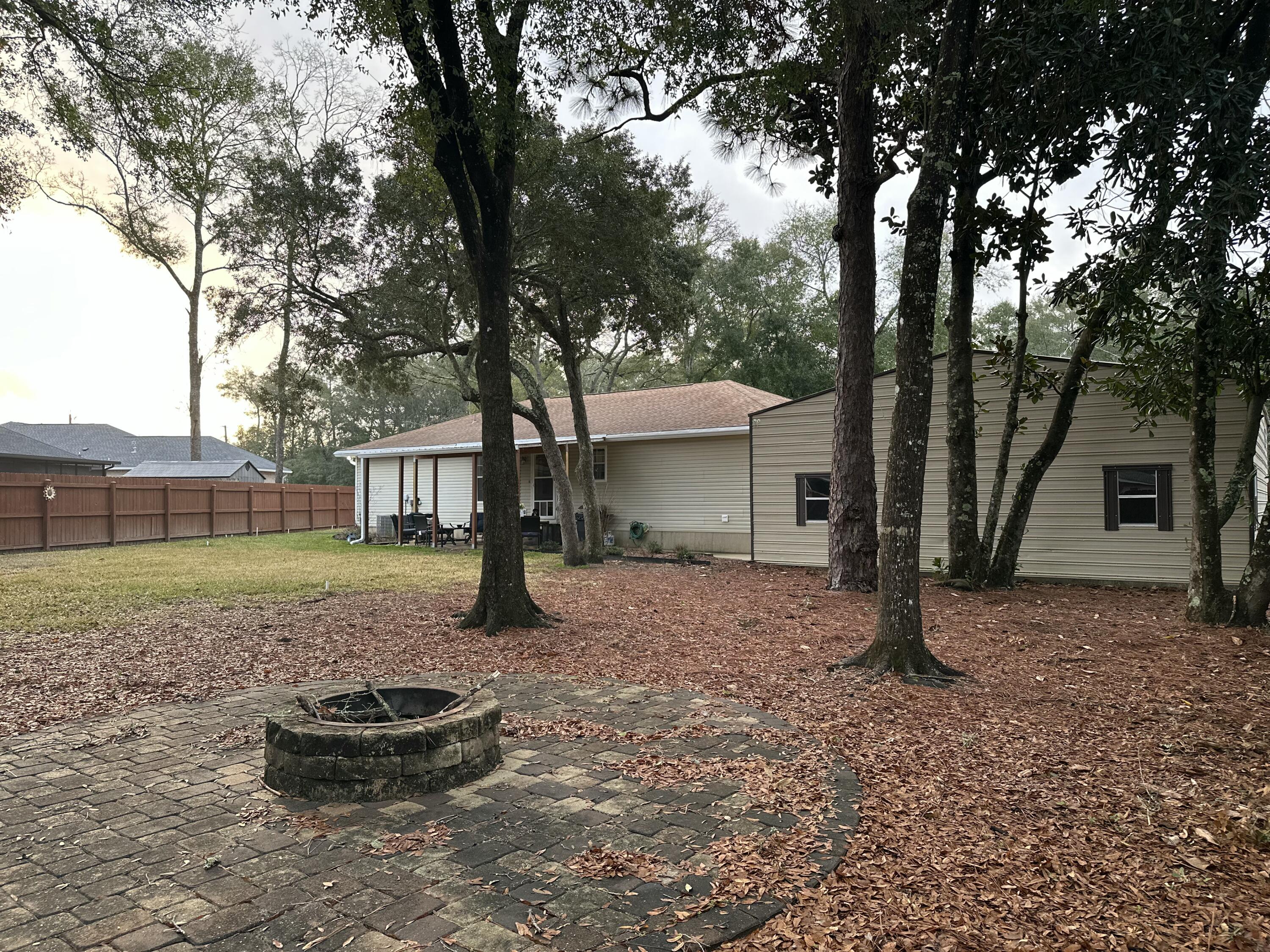 VALPARAISO PLAT 06 - Residential Lease