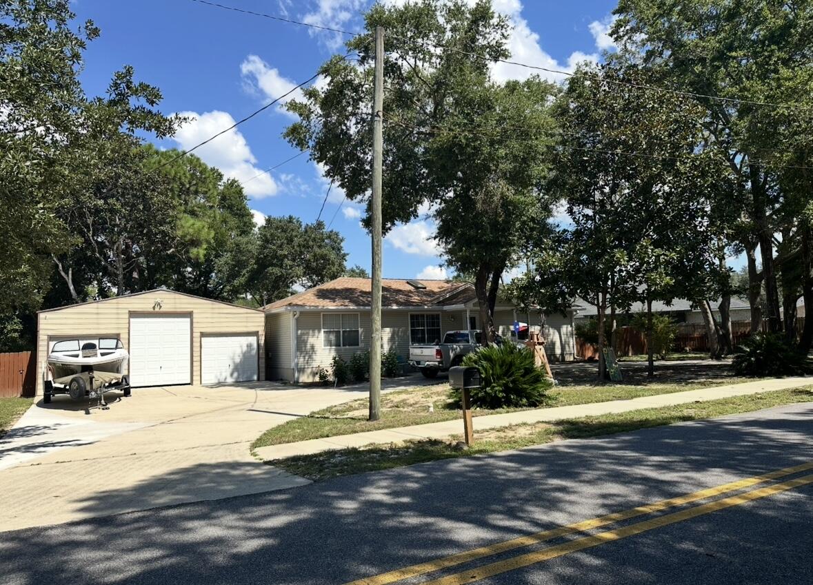 VALPARAISO PLAT 06 - Residential Lease