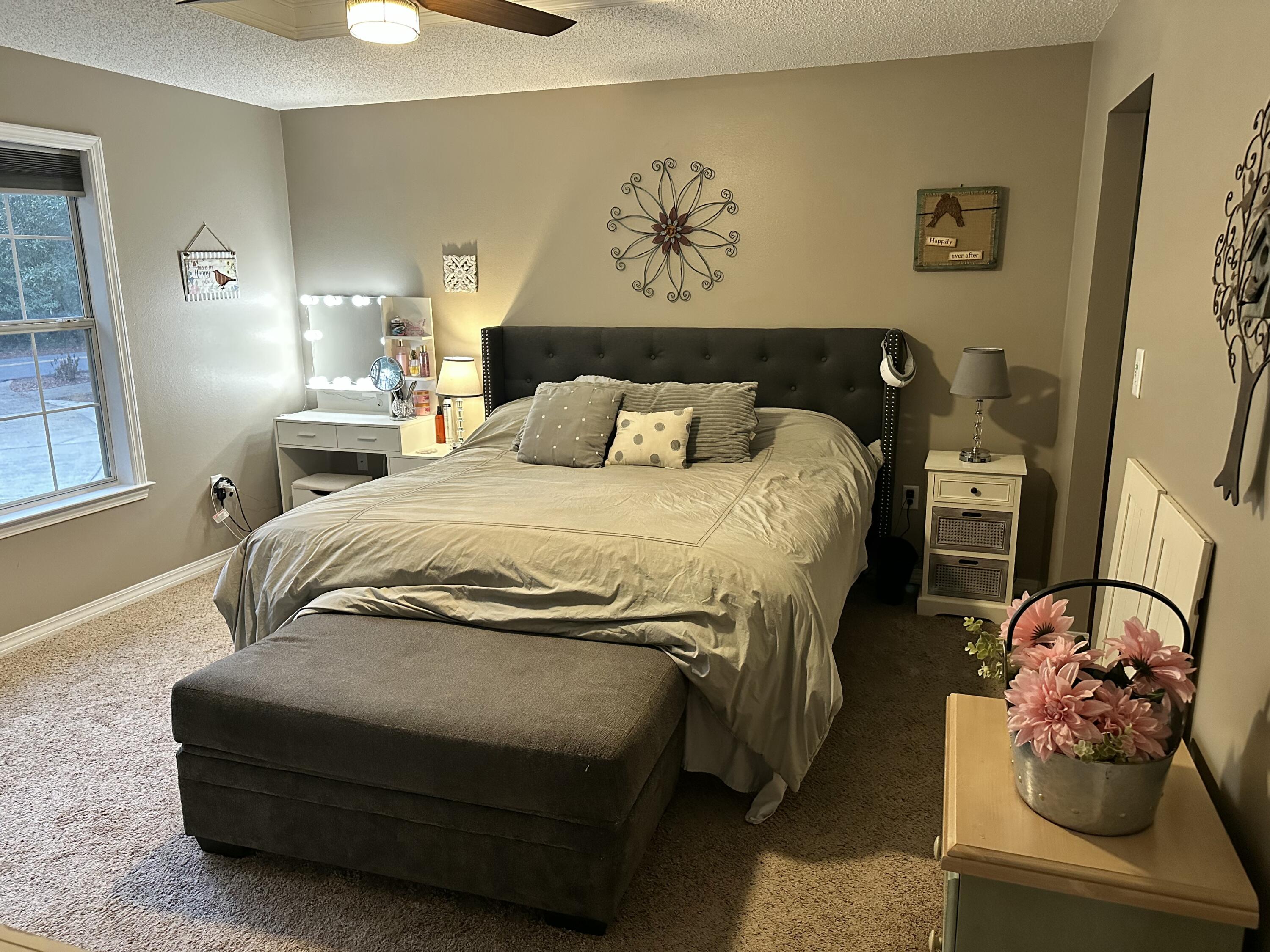 VALPARAISO PLAT 06 - Residential Lease