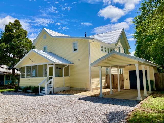 TOWN OF DEFUNIAK SPRINGS - Residential