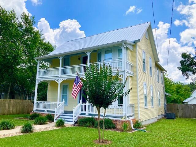 TOWN OF DEFUNIAK SPRINGS - Residential