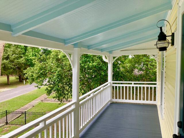 TOWN OF DEFUNIAK SPRINGS - Residential