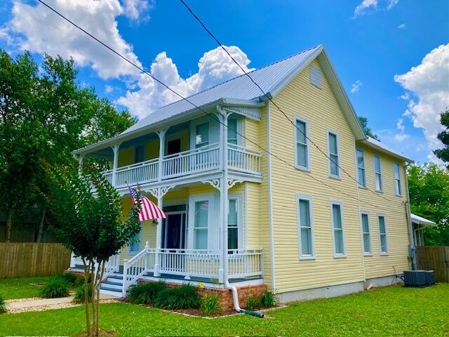 TOWN OF DEFUNIAK SPRINGS - Residential