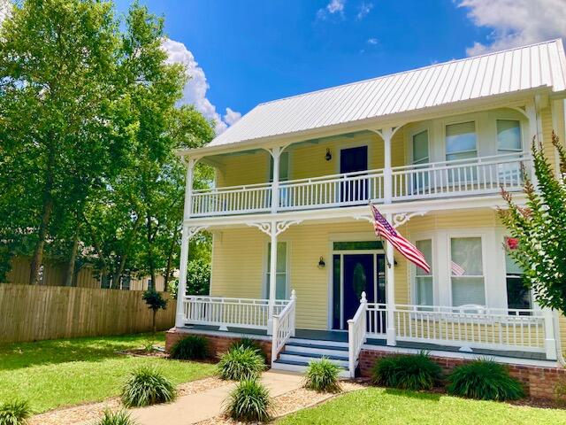 TOWN OF DEFUNIAK SPRINGS - Residential