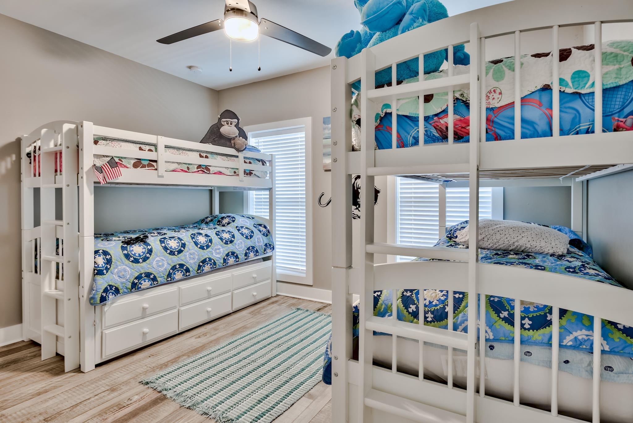 VILLAGE AT BLUE MOUNTAIN BEACH - Residential