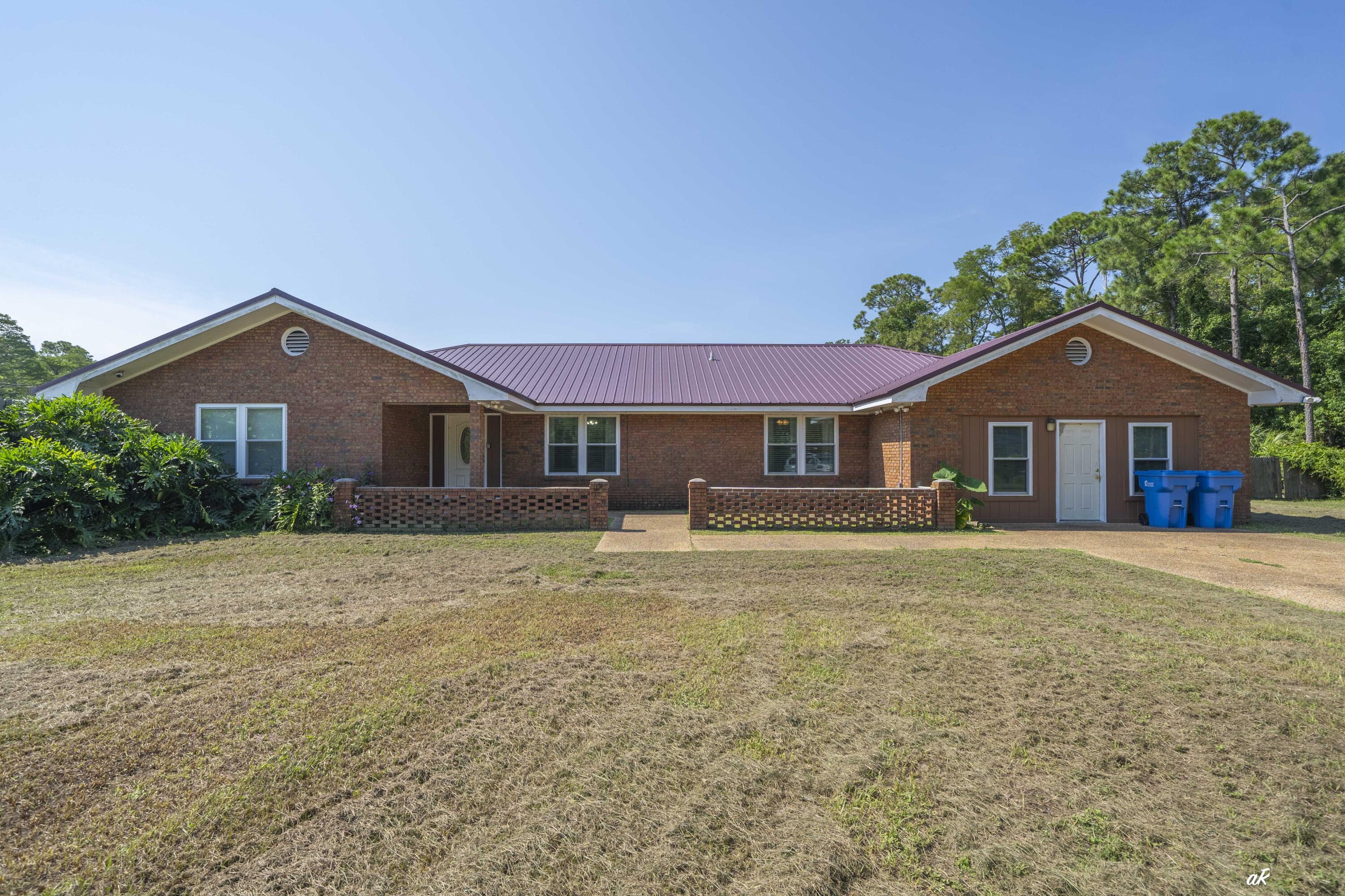 THOMAS DRIVE PARK UNIT 2 - Residential