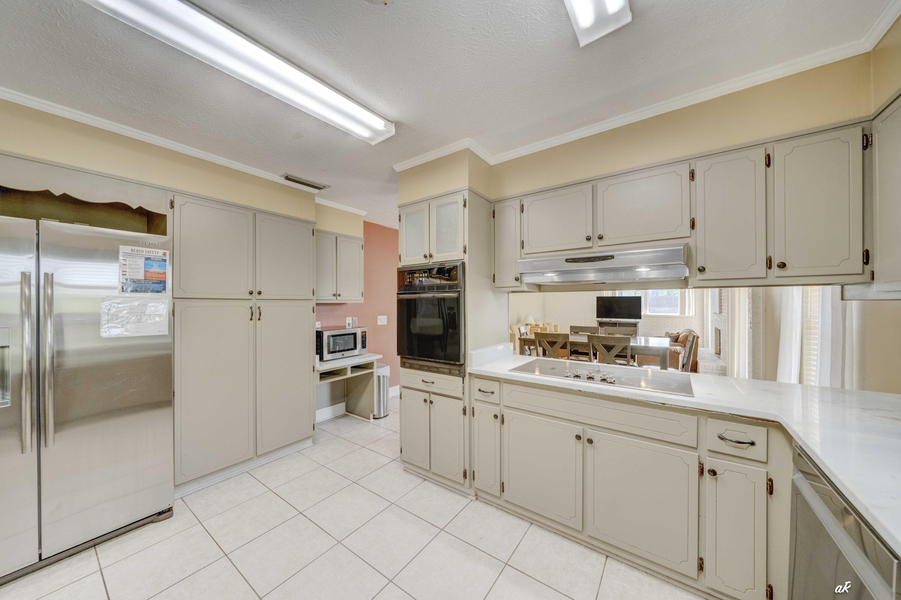 THOMAS DRIVE PARK UNIT 2 - Residential