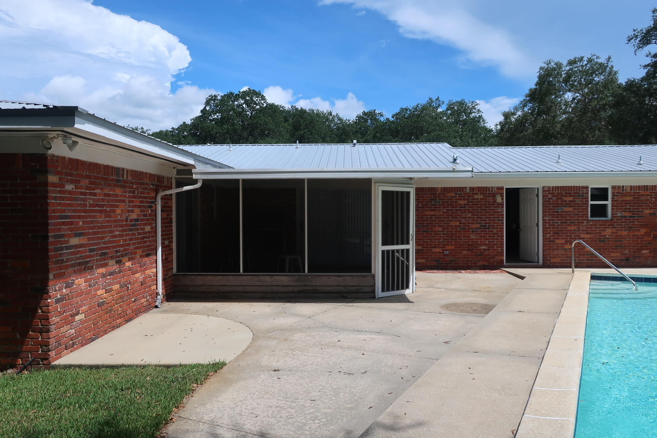 CHELSEA WOODS - Residential