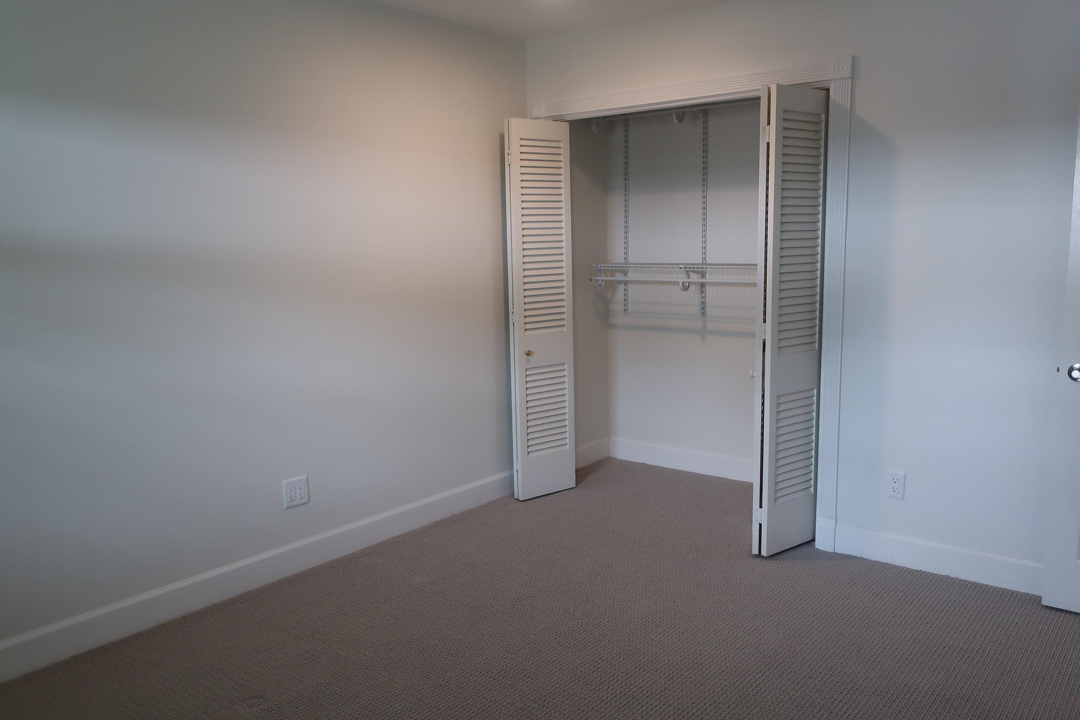 CHELSEA WOODS - Residential