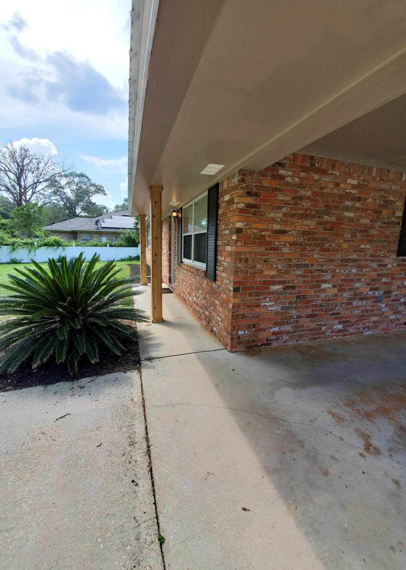 ADAMS POWELL EAST - Residential