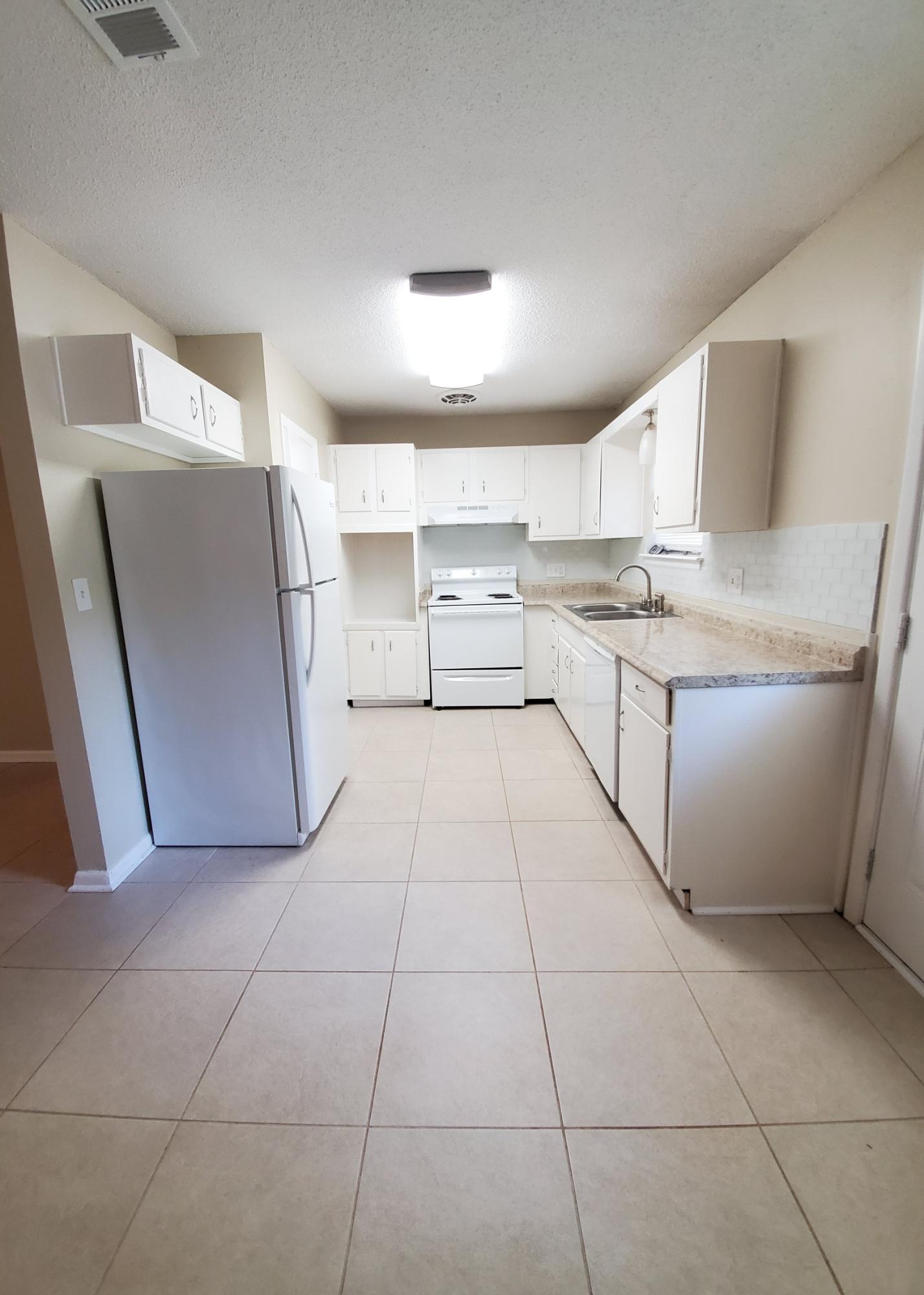 ADAMS POWELL EAST - Residential