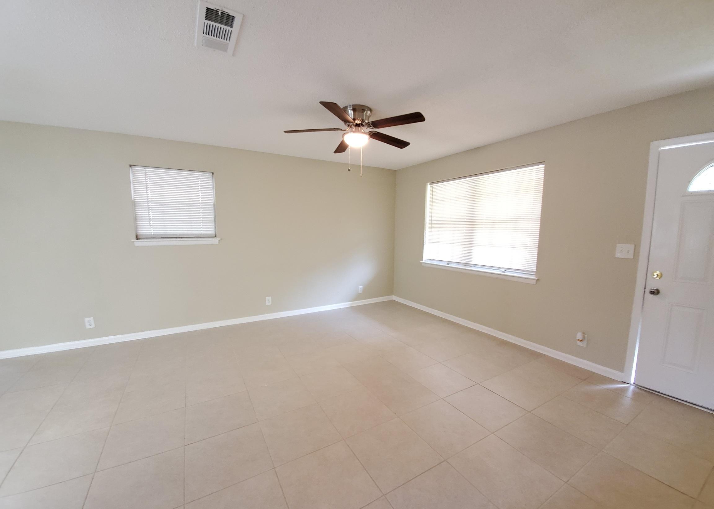 ADAMS POWELL EAST - Residential