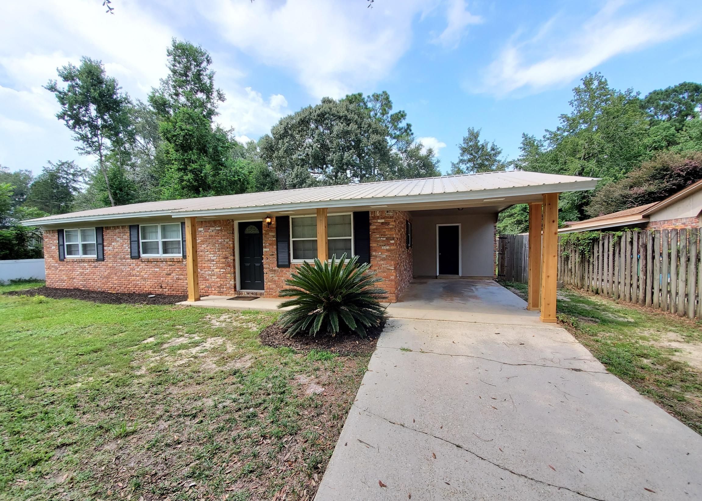 ADAMS POWELL EAST - Residential