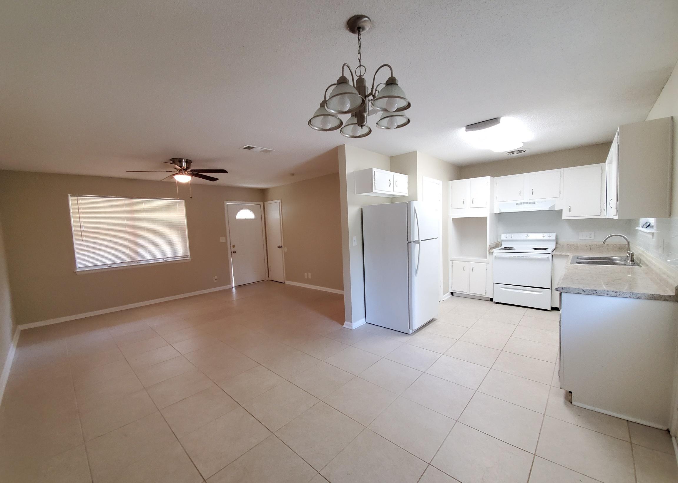 ADAMS POWELL EAST - Residential