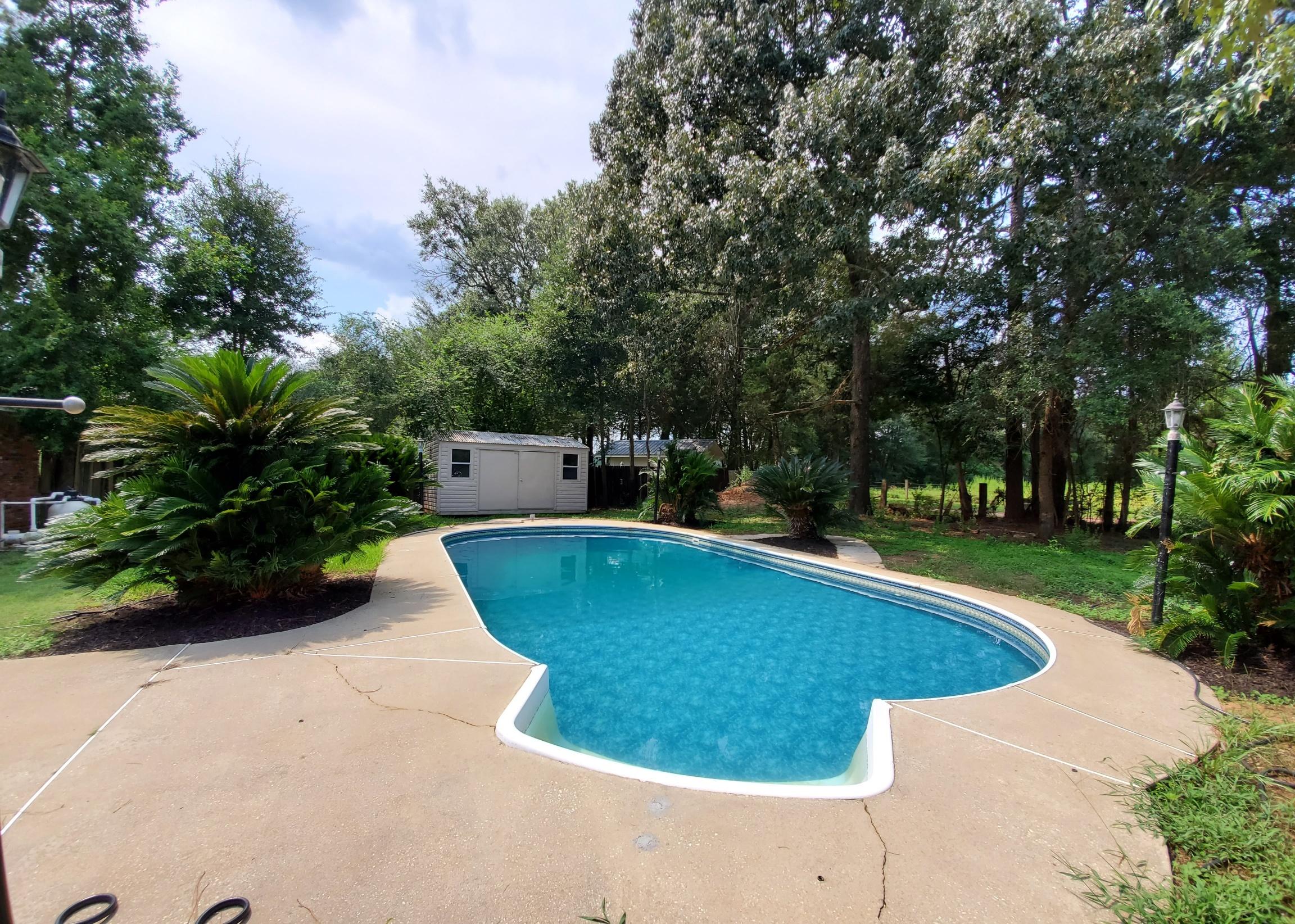 ADAMS POWELL EAST - Residential