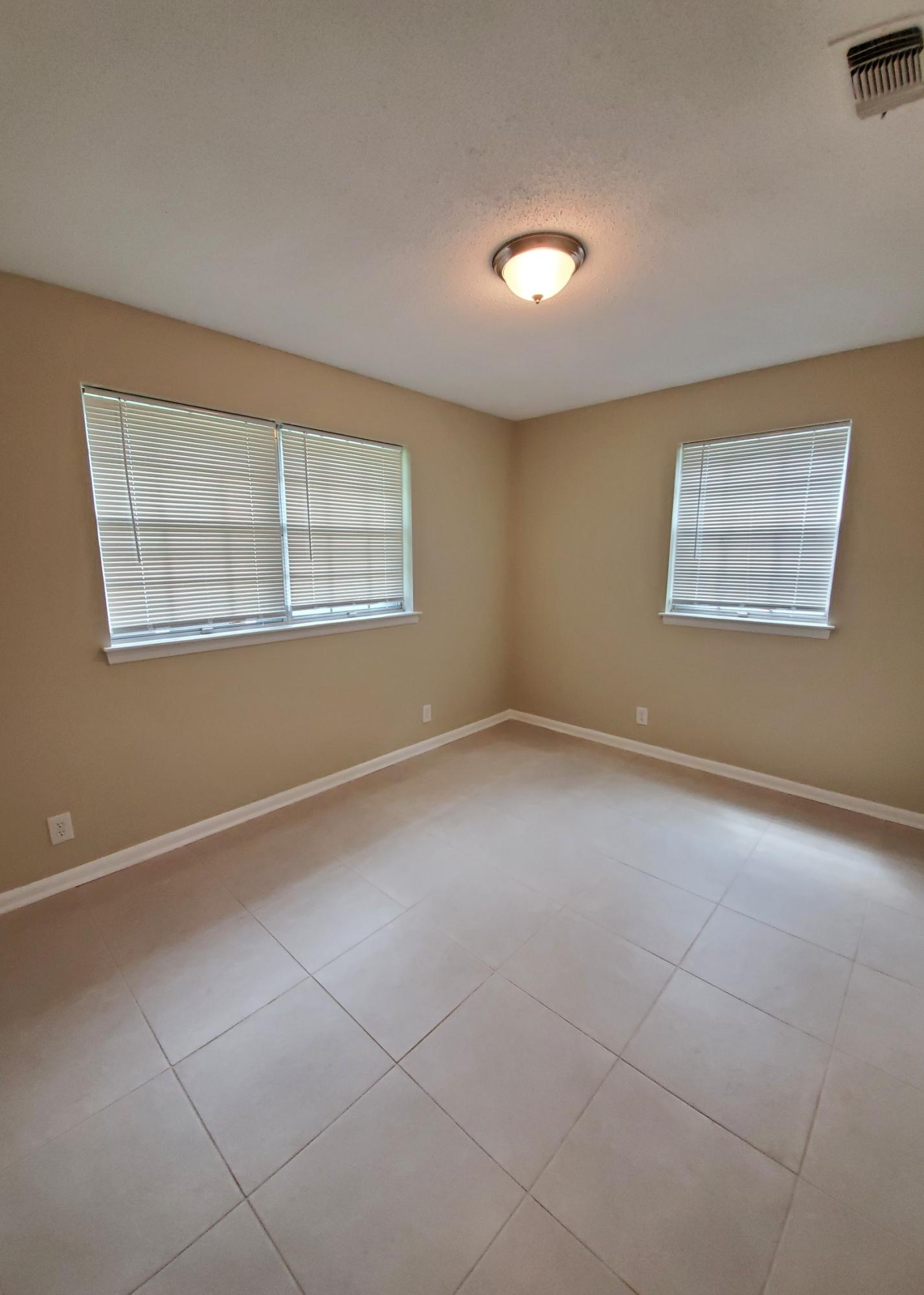 ADAMS POWELL EAST - Residential