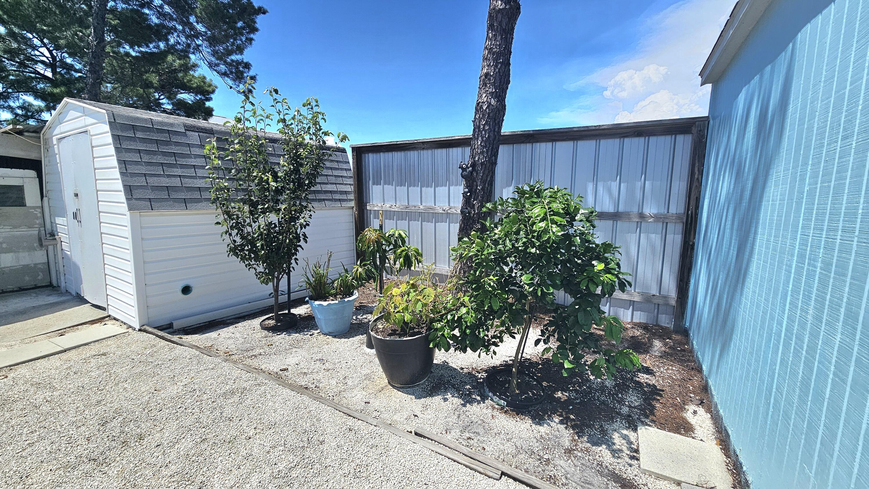 RIVIERA BEACH 1ST ADDN - Residential