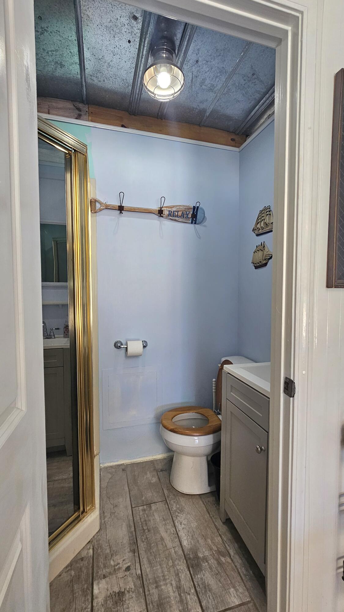 RIVIERA BEACH 1ST ADDN - Residential