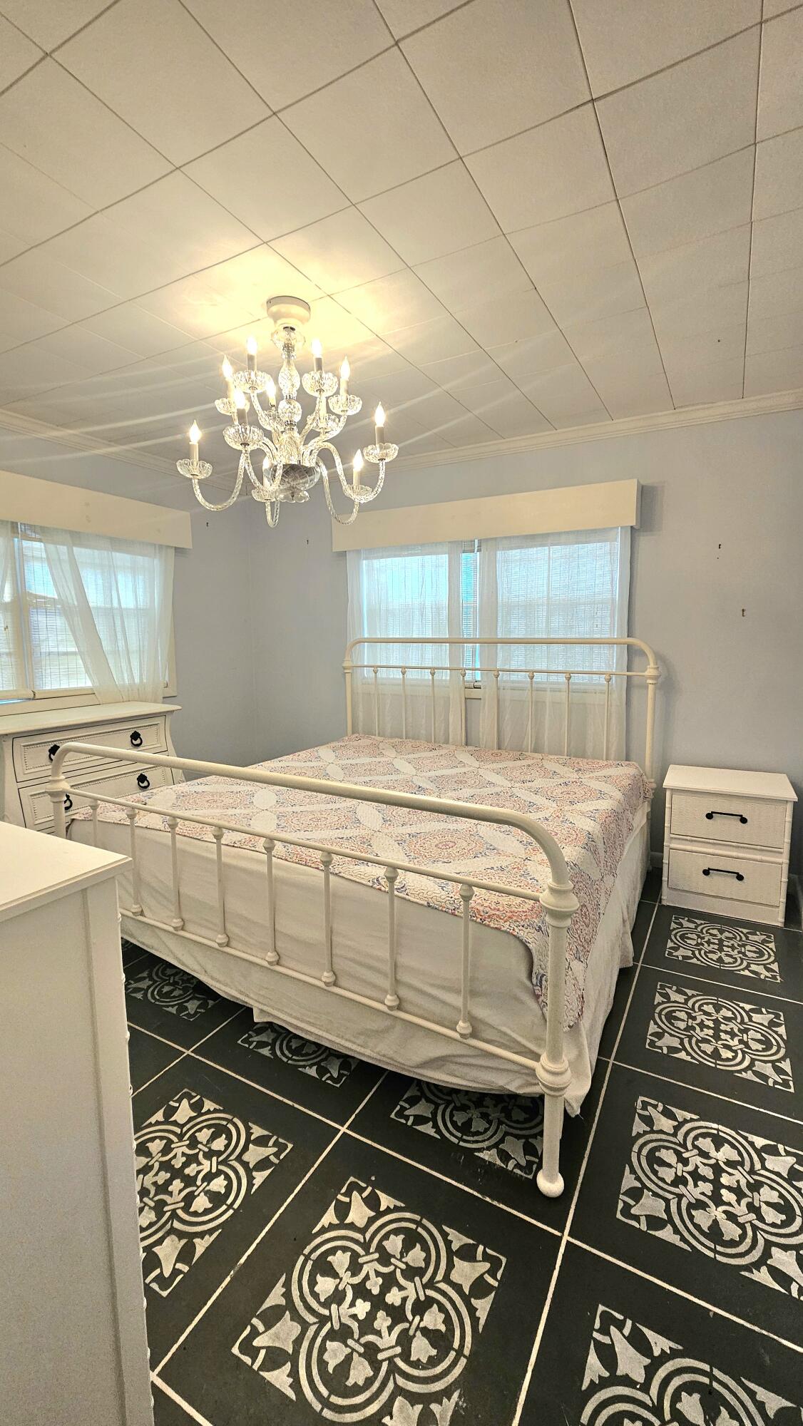 RIVIERA BEACH 1ST ADDN - Residential