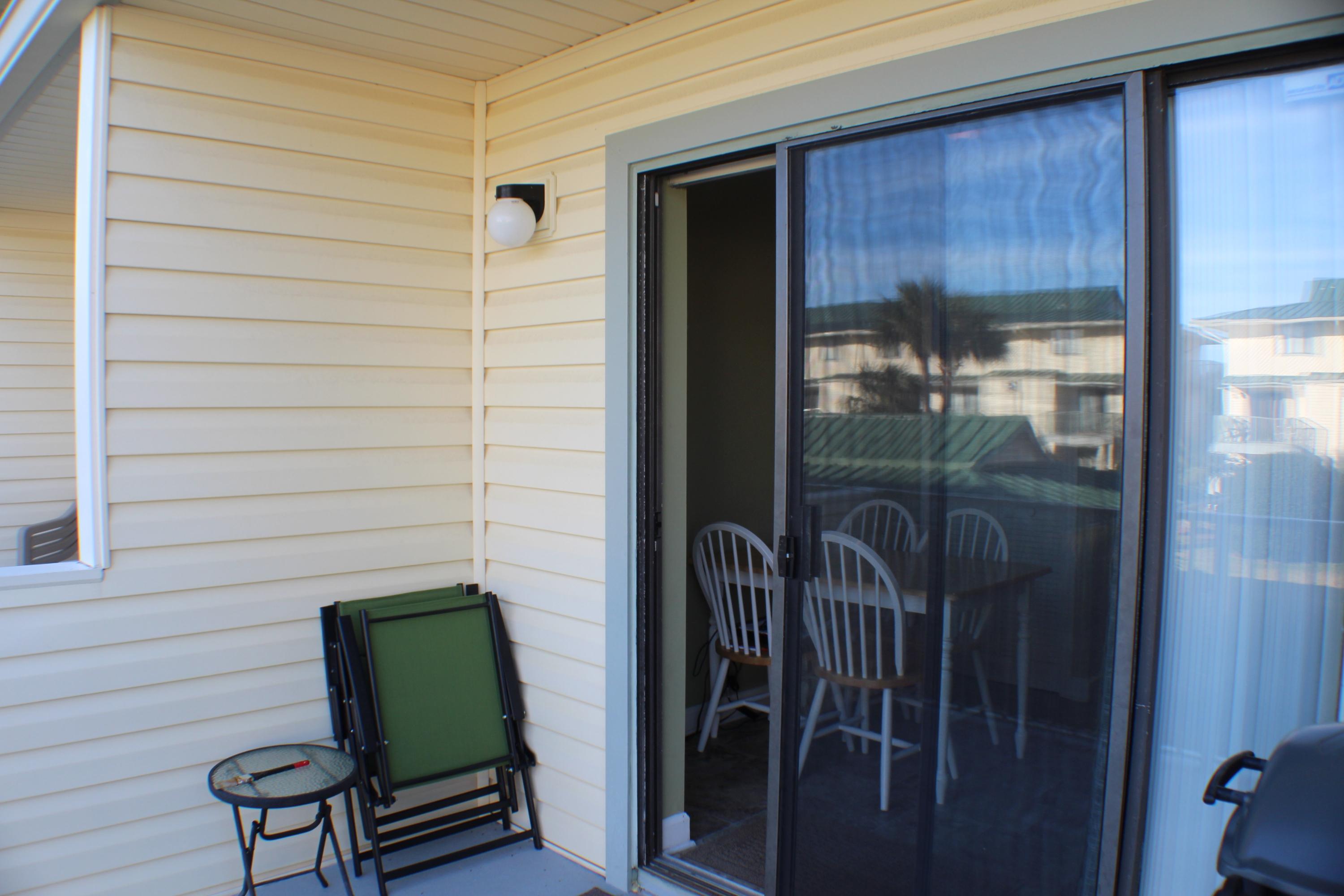 SANDPRINTS CONDO - Residential