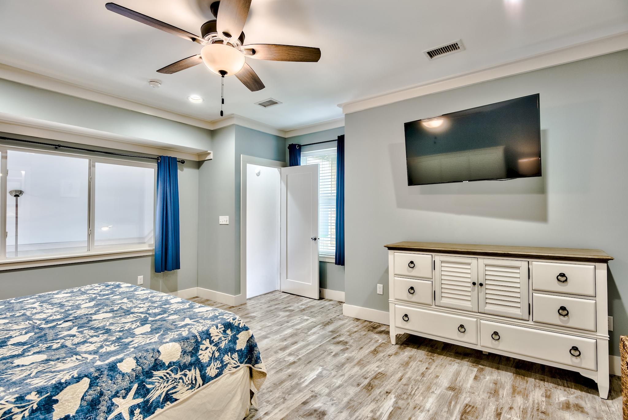 EASTERN SHORES CONDO - Residential