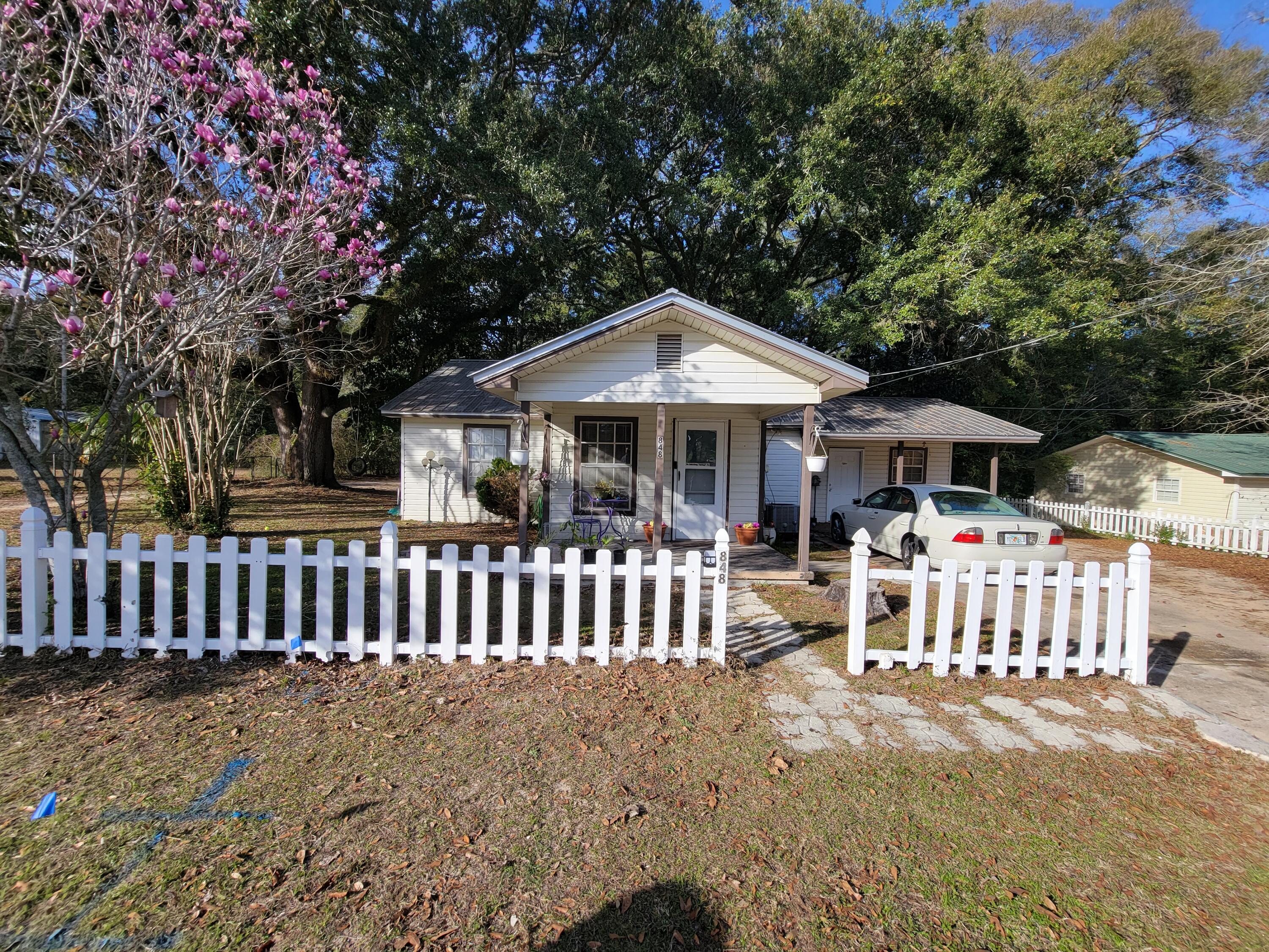 CRESTVIEW - Residential