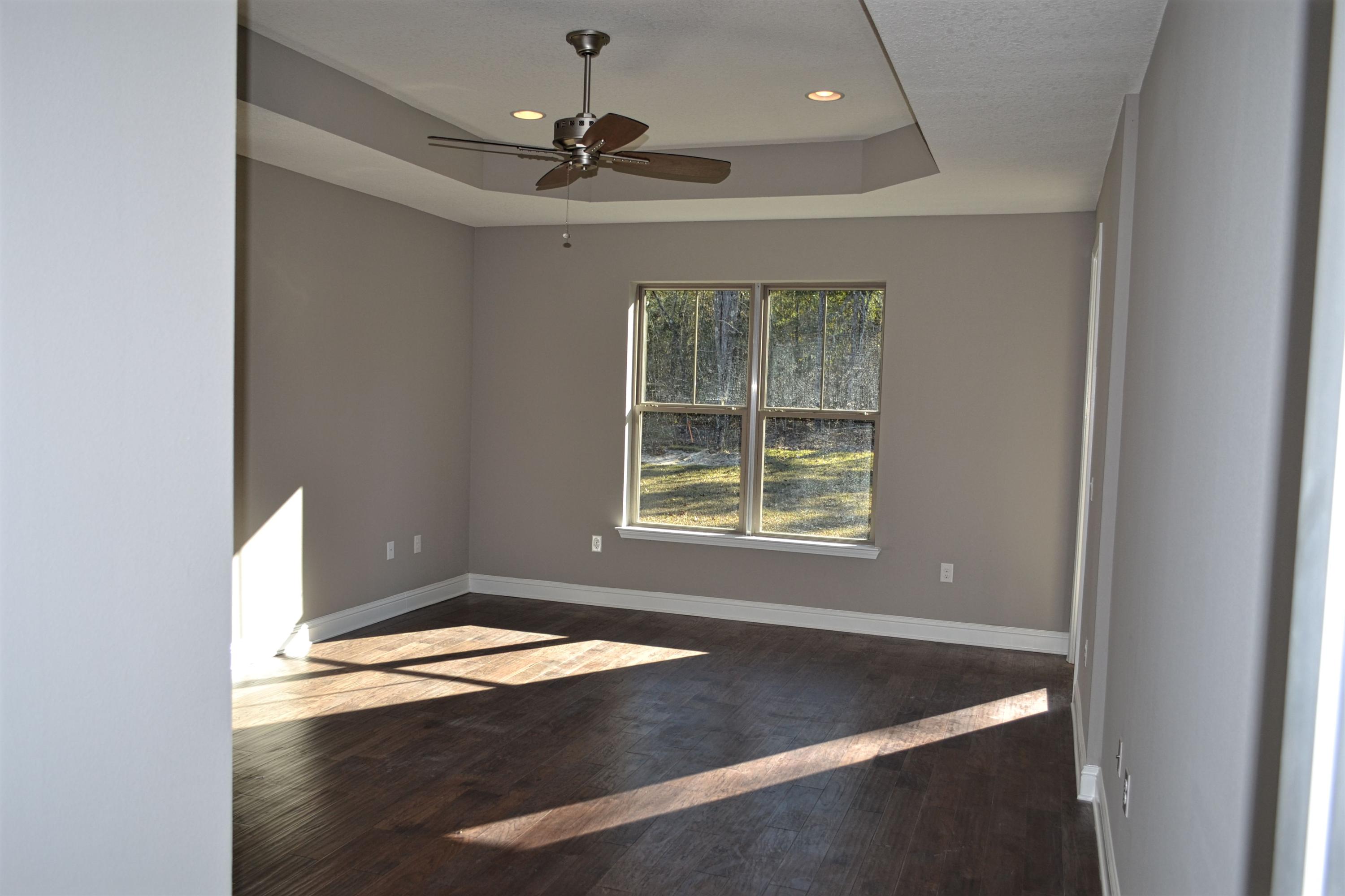 Nature Lake - Residential