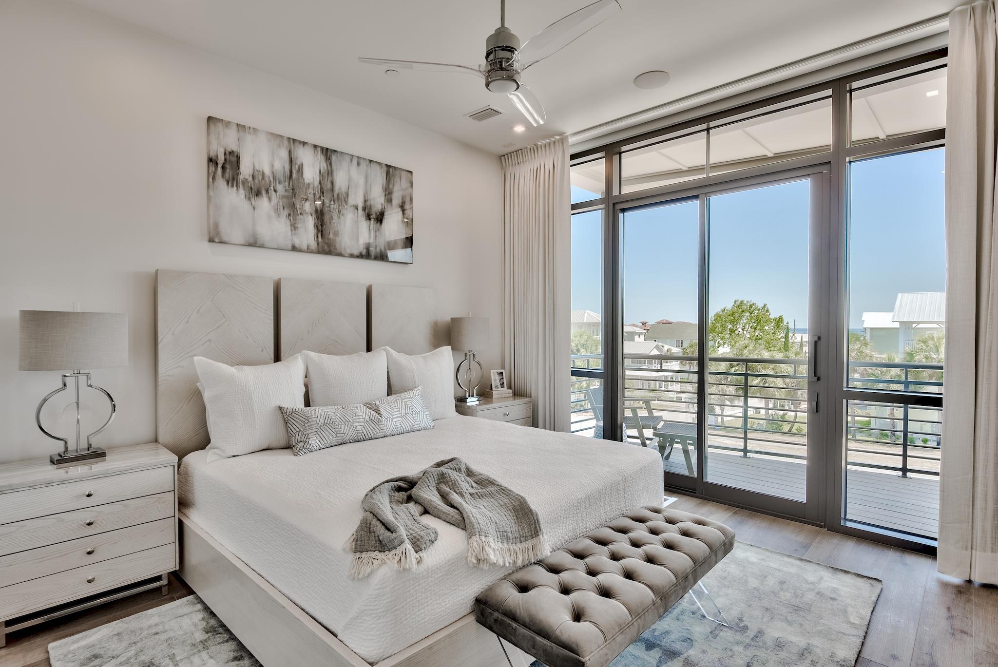 CREST DEVELOPMENT - Residential