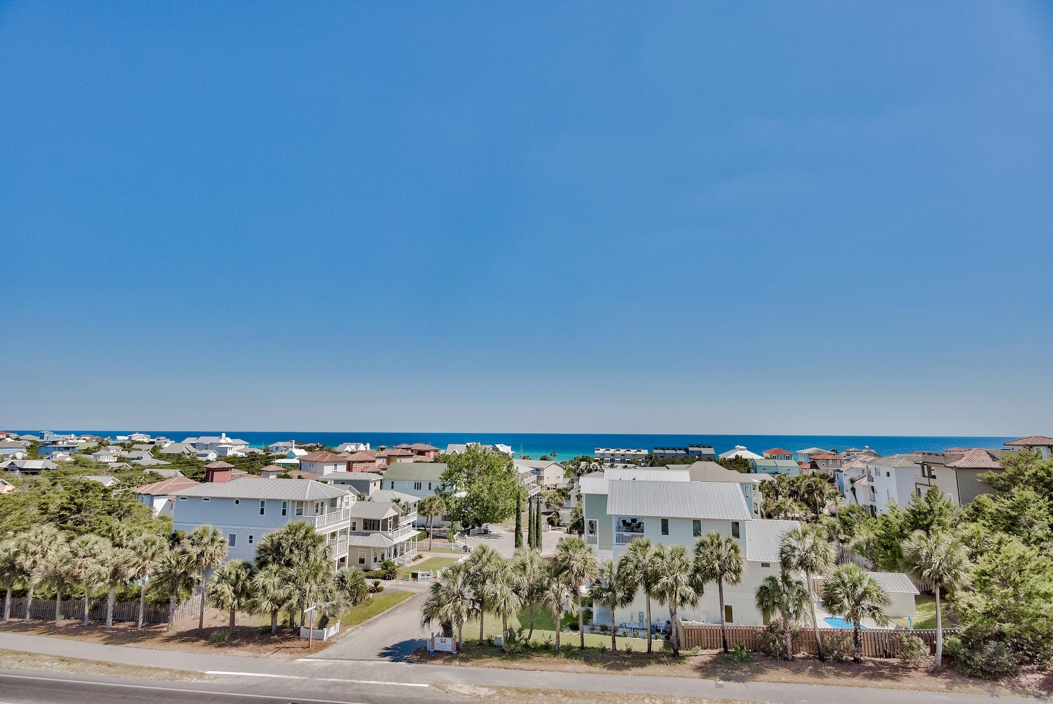 CREST DEVELOPMENT - Residential