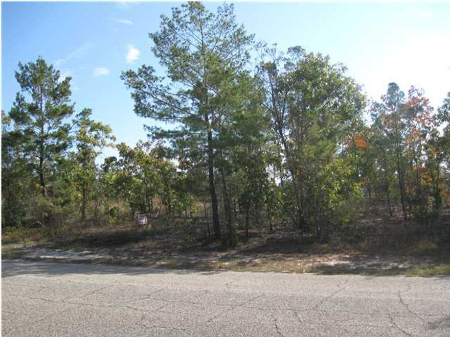 GREAT BUILDING LOT IN THE CITY LIMITS, LOCATED CLOSE TO LAKE STANLEY AND THE PARK. City water and sewer available. Owner financing available.