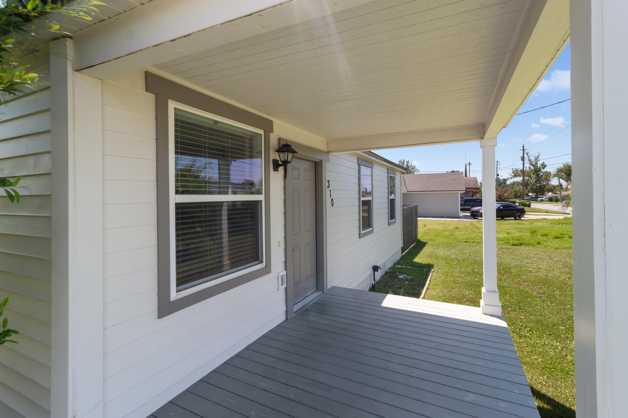 Bunkers Cove/Sudduths 4th Add - Residential Lease