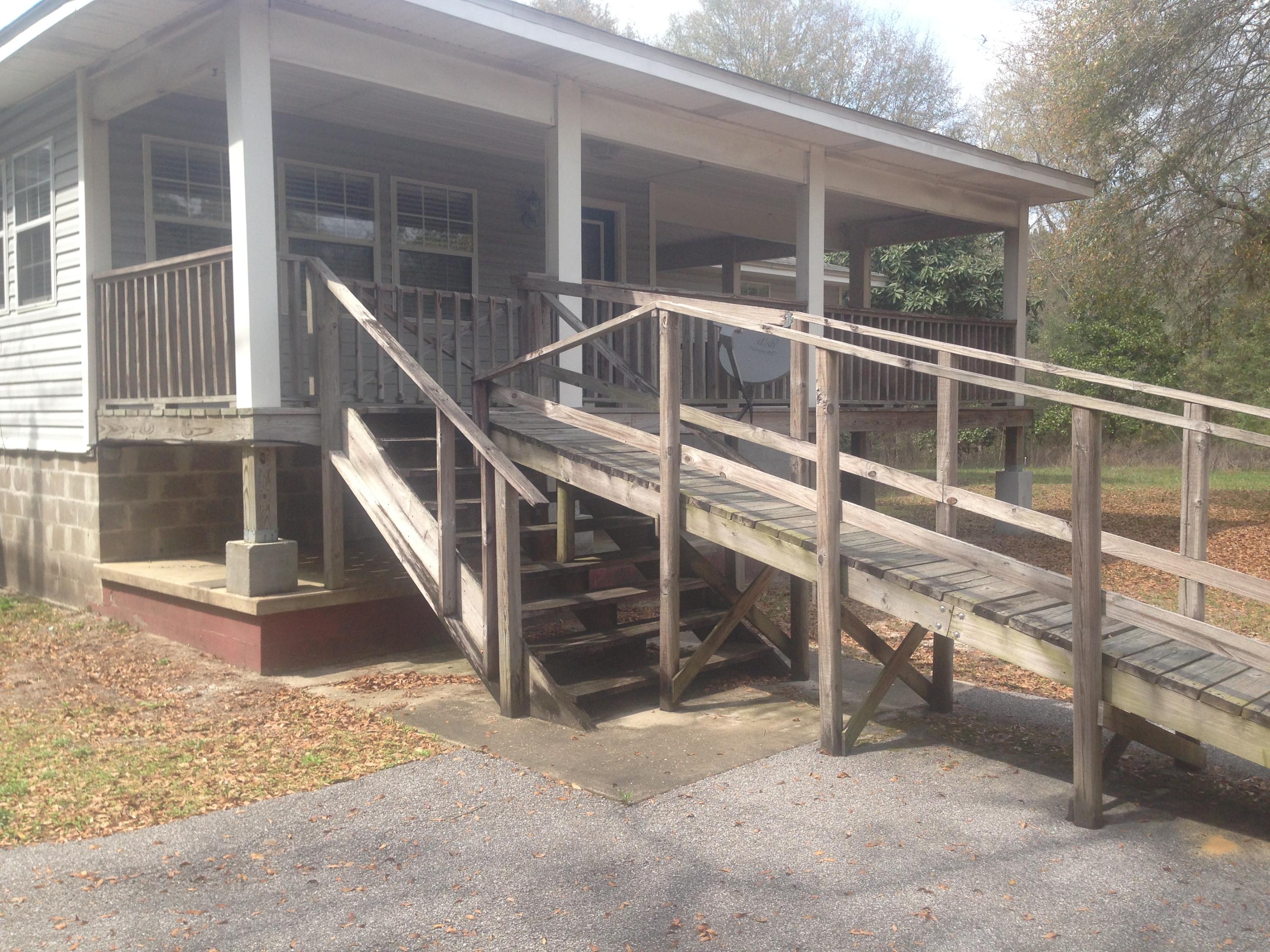 NO RECORDED SUBDIVISION - Residential