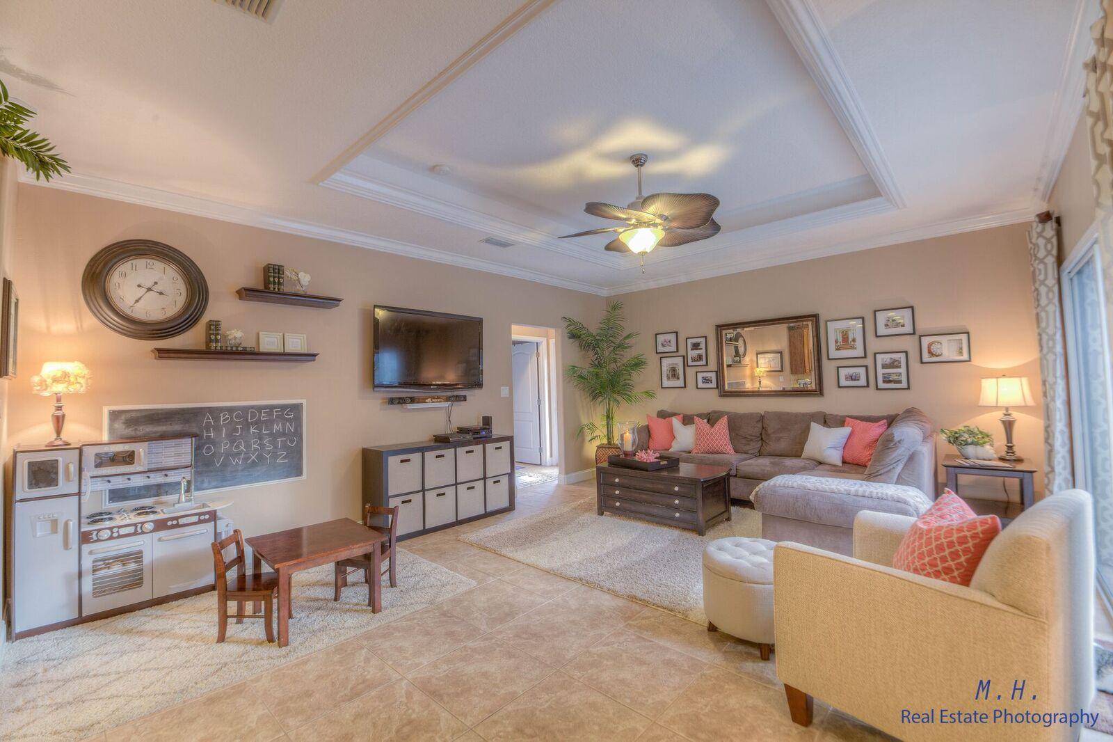 ROCKS COVE - Residential