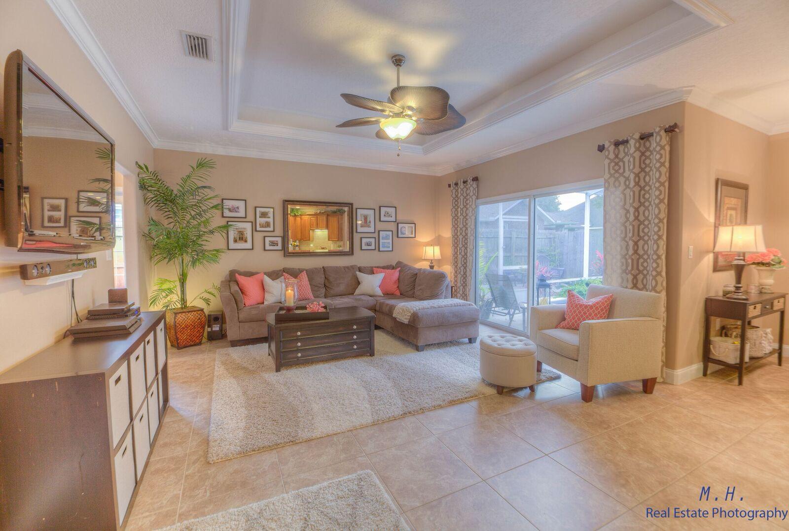 ROCKS COVE - Residential