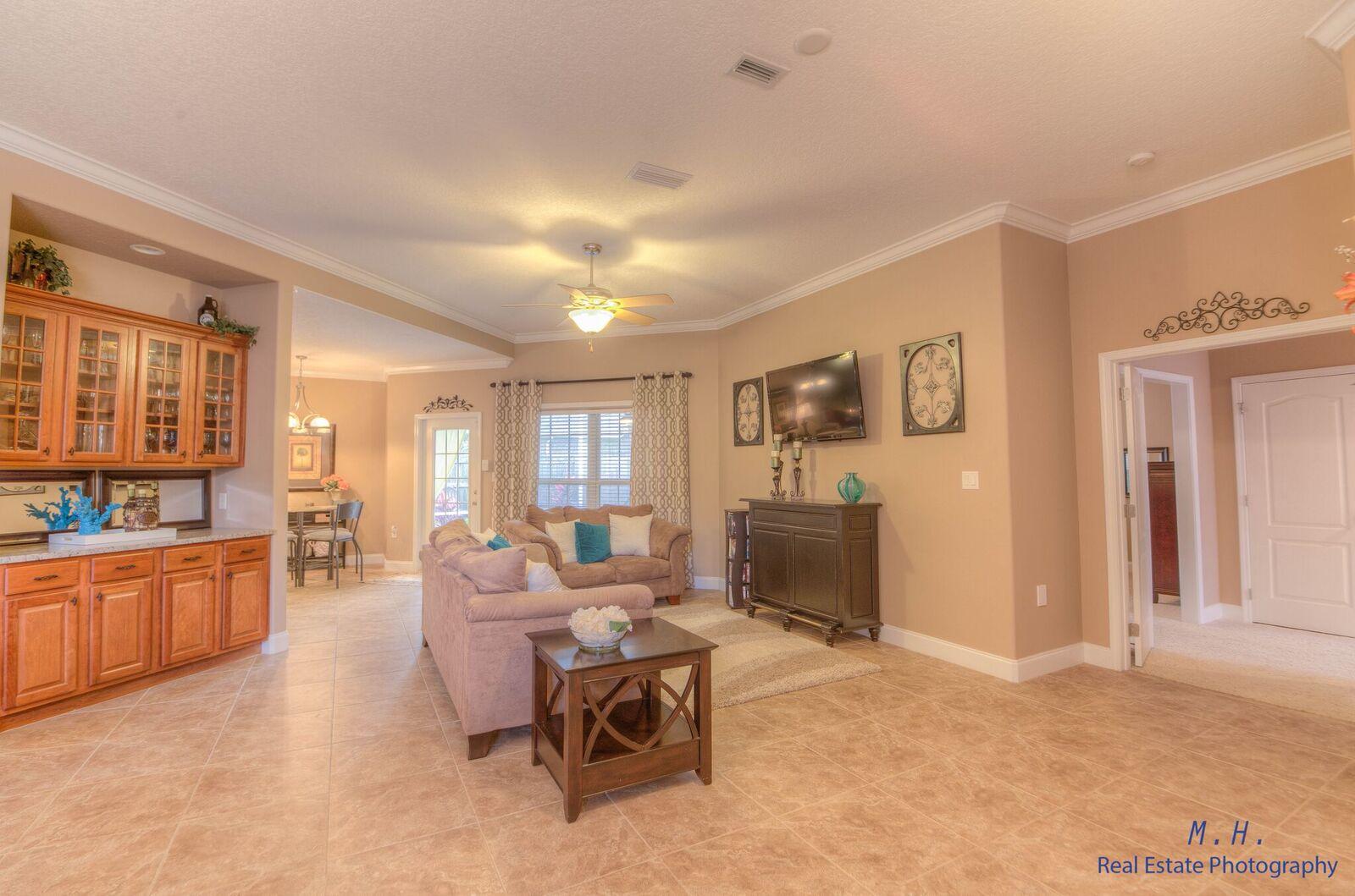 ROCKS COVE - Residential