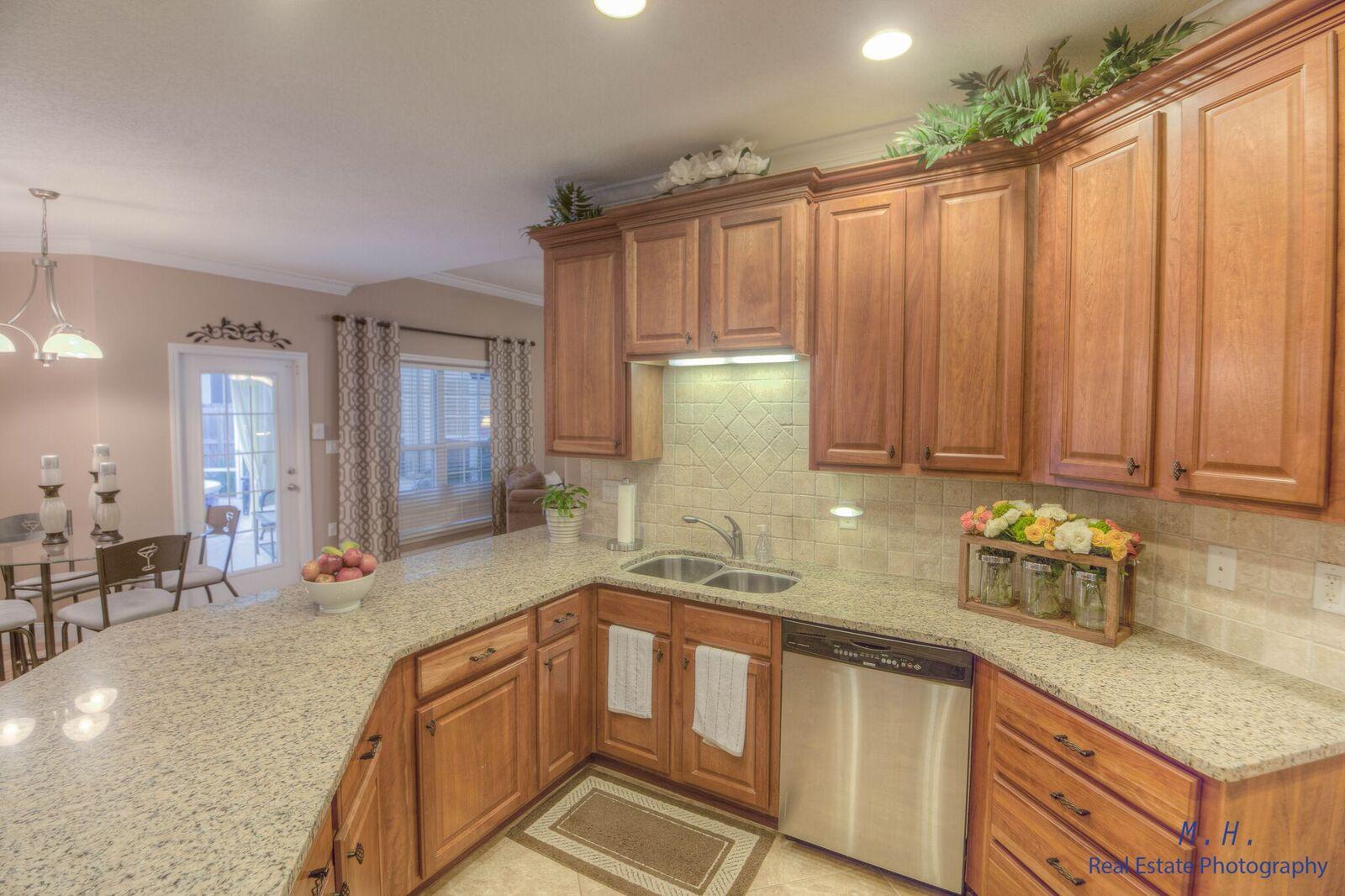 ROCKS COVE - Residential