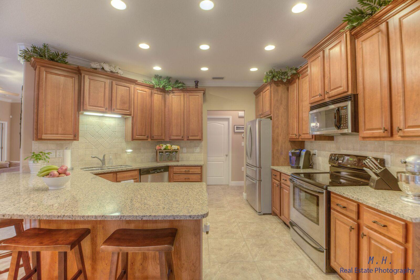 ROCKS COVE - Residential