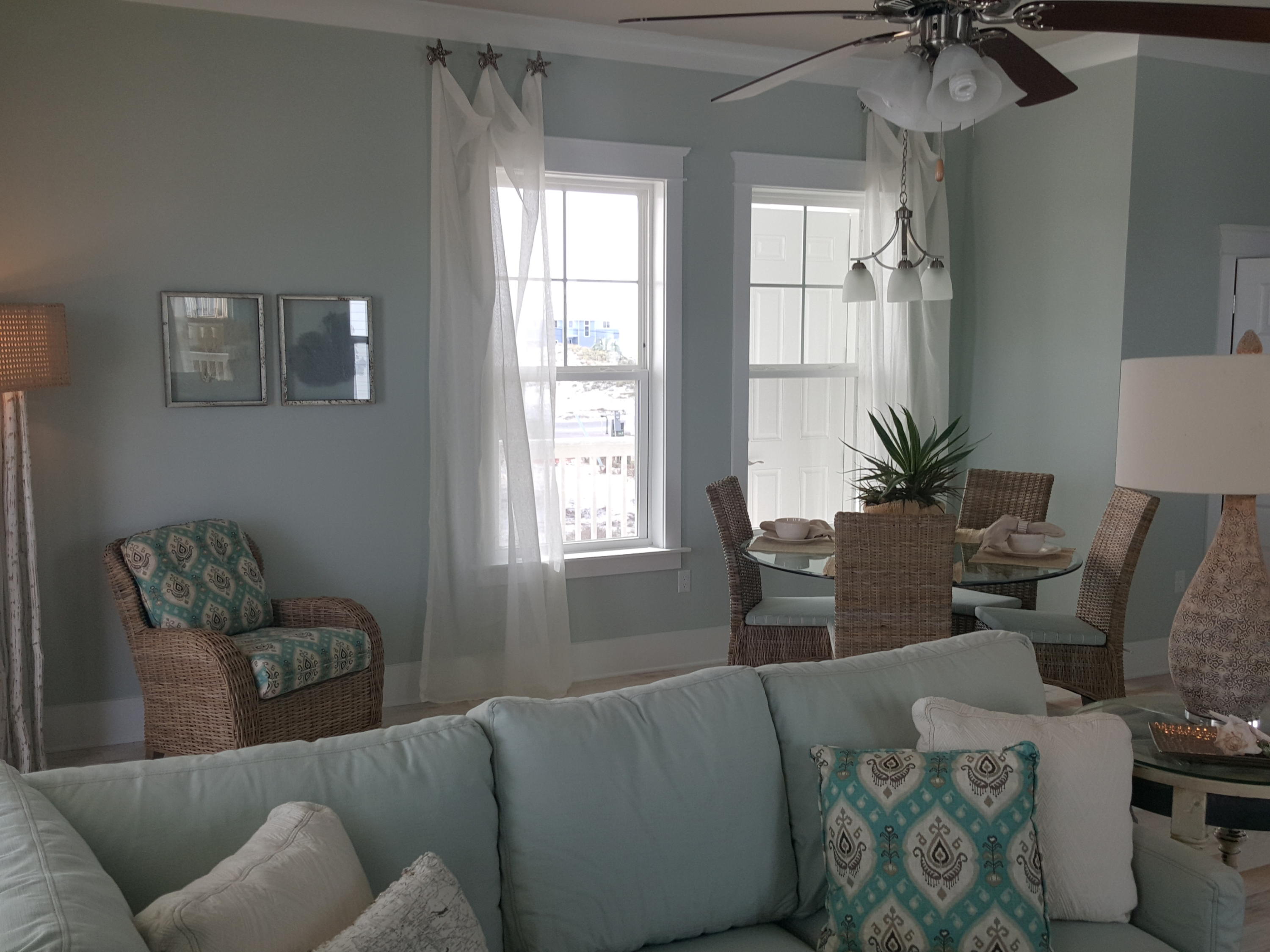 BY THE SEA - Residential