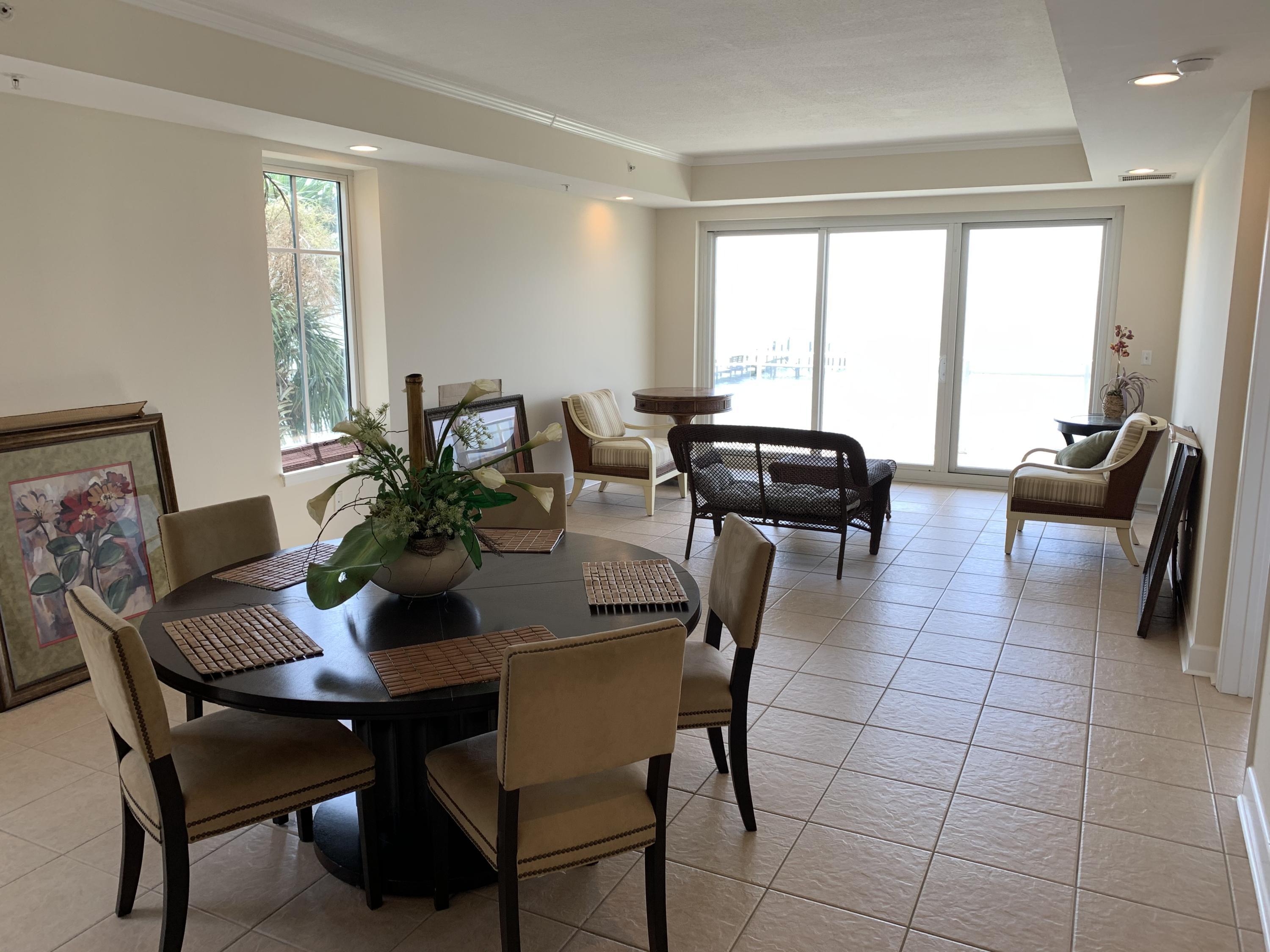 PIER 23 @ NAVARRE LANDING - Residential