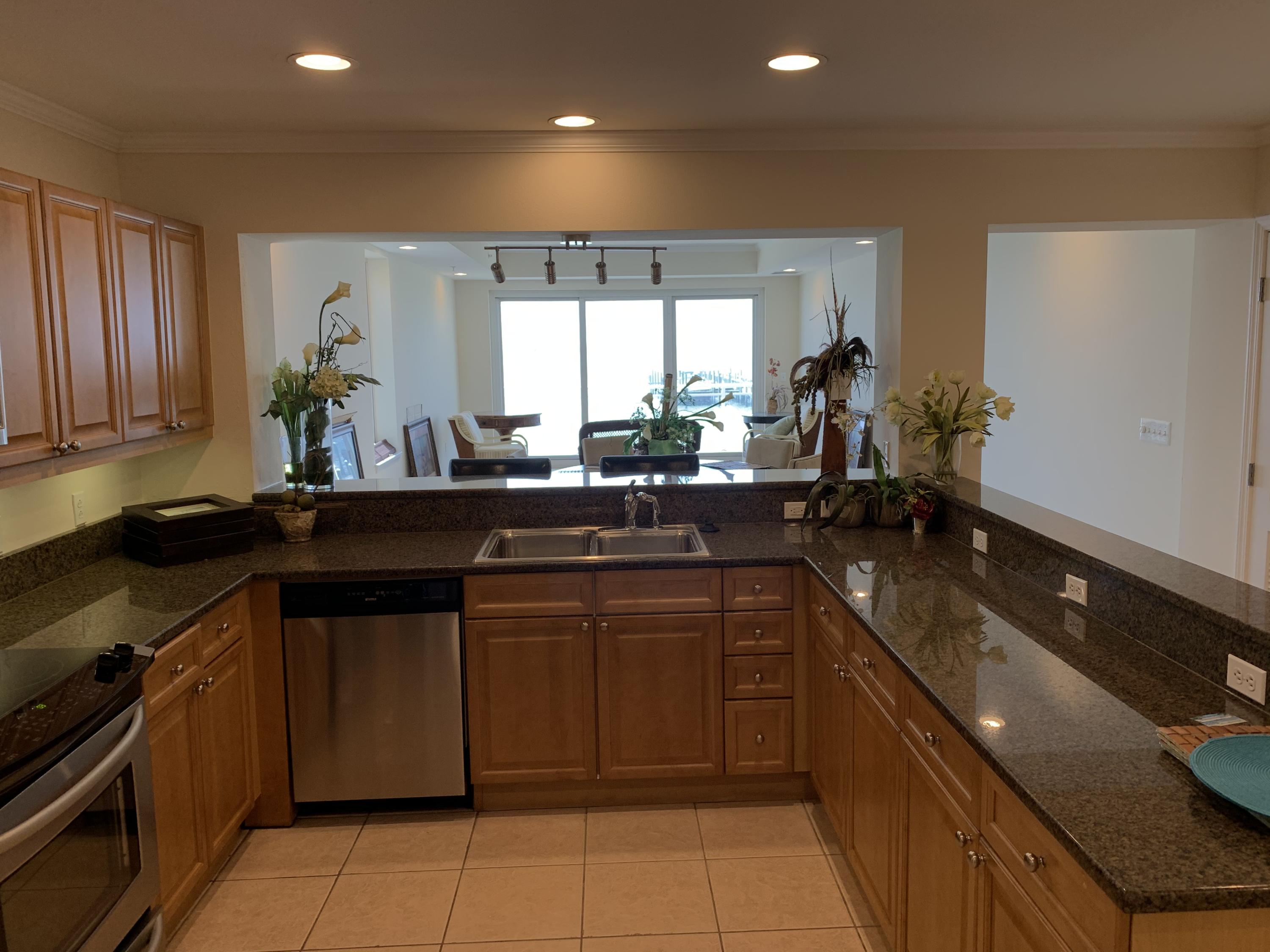 PIER 23 @ NAVARRE LANDING - Residential