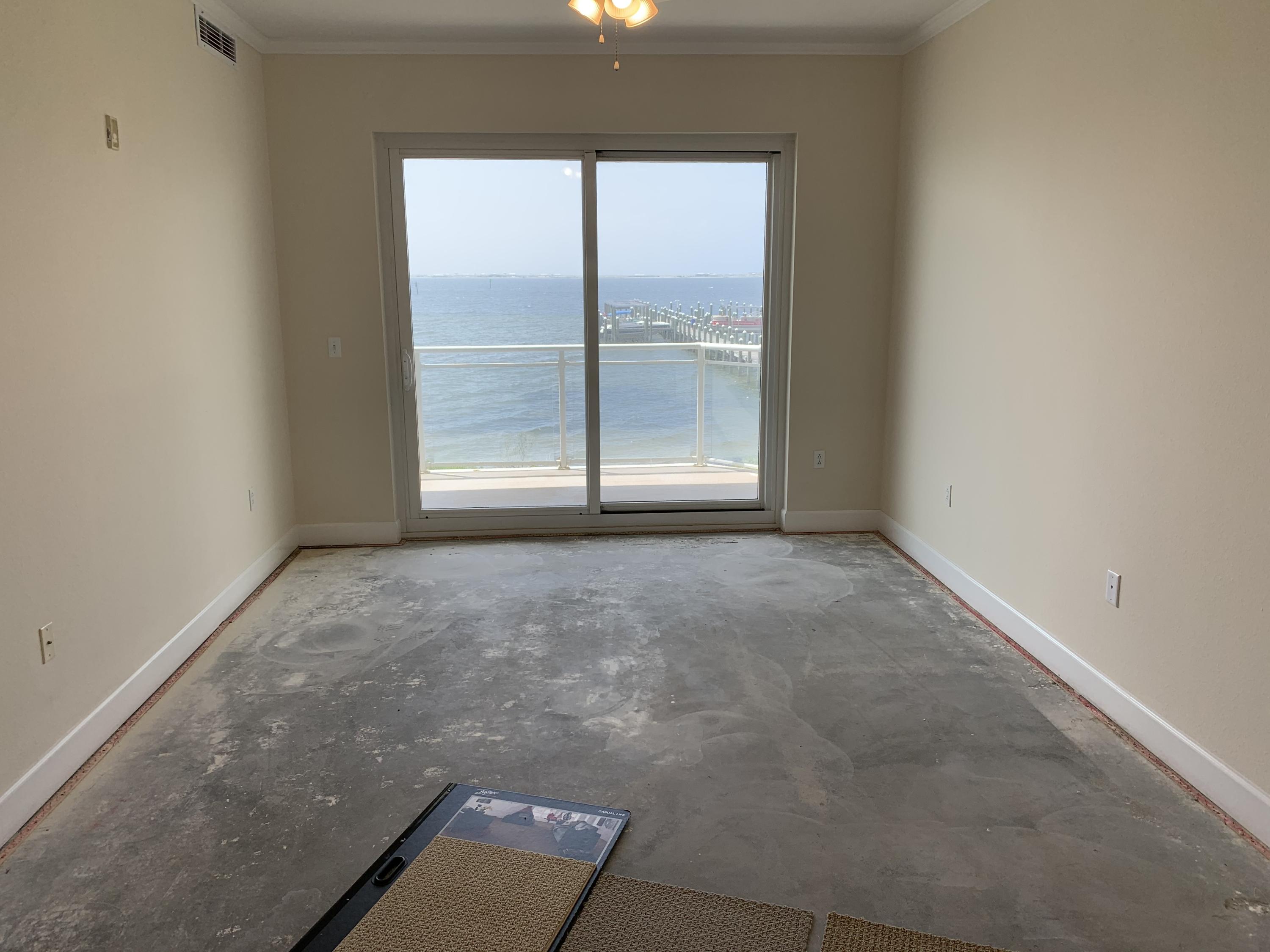 PIER 23 @ NAVARRE LANDING - Residential