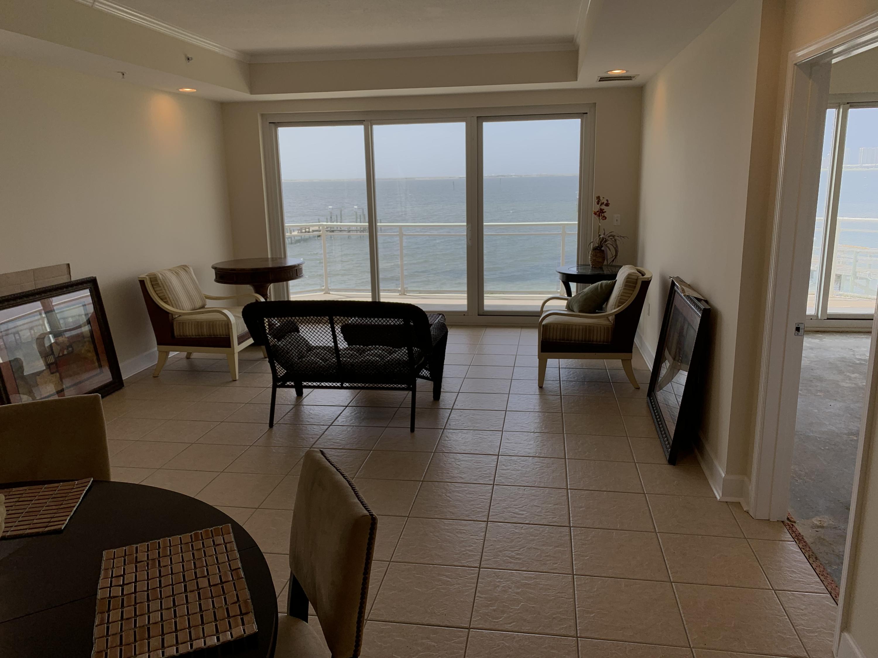 PIER 23 @ NAVARRE LANDING - Residential