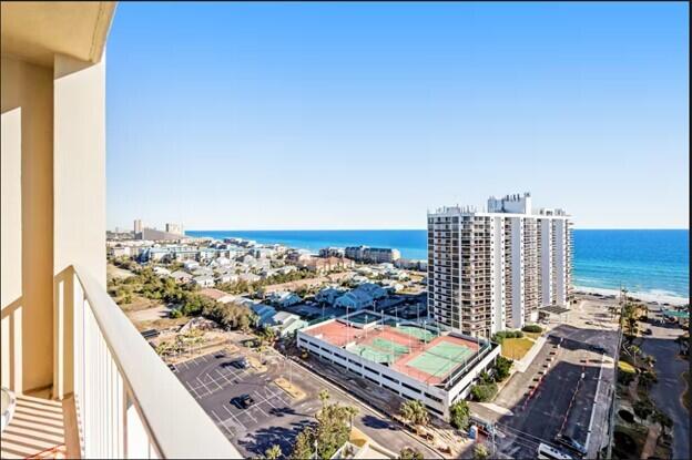 Ariel Dunes 1 - Residential