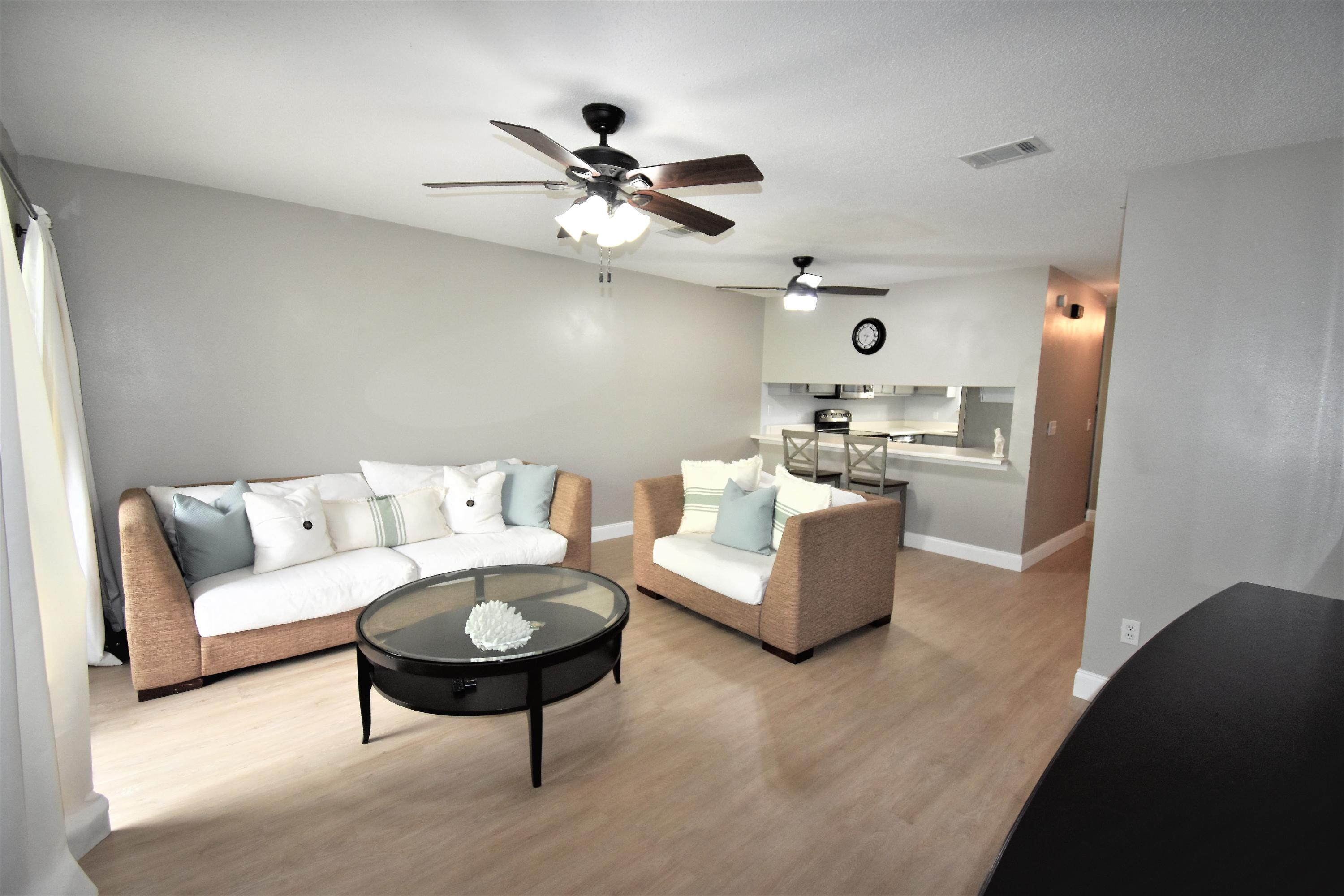 BIENVILLE SQUARE T/H - Residential