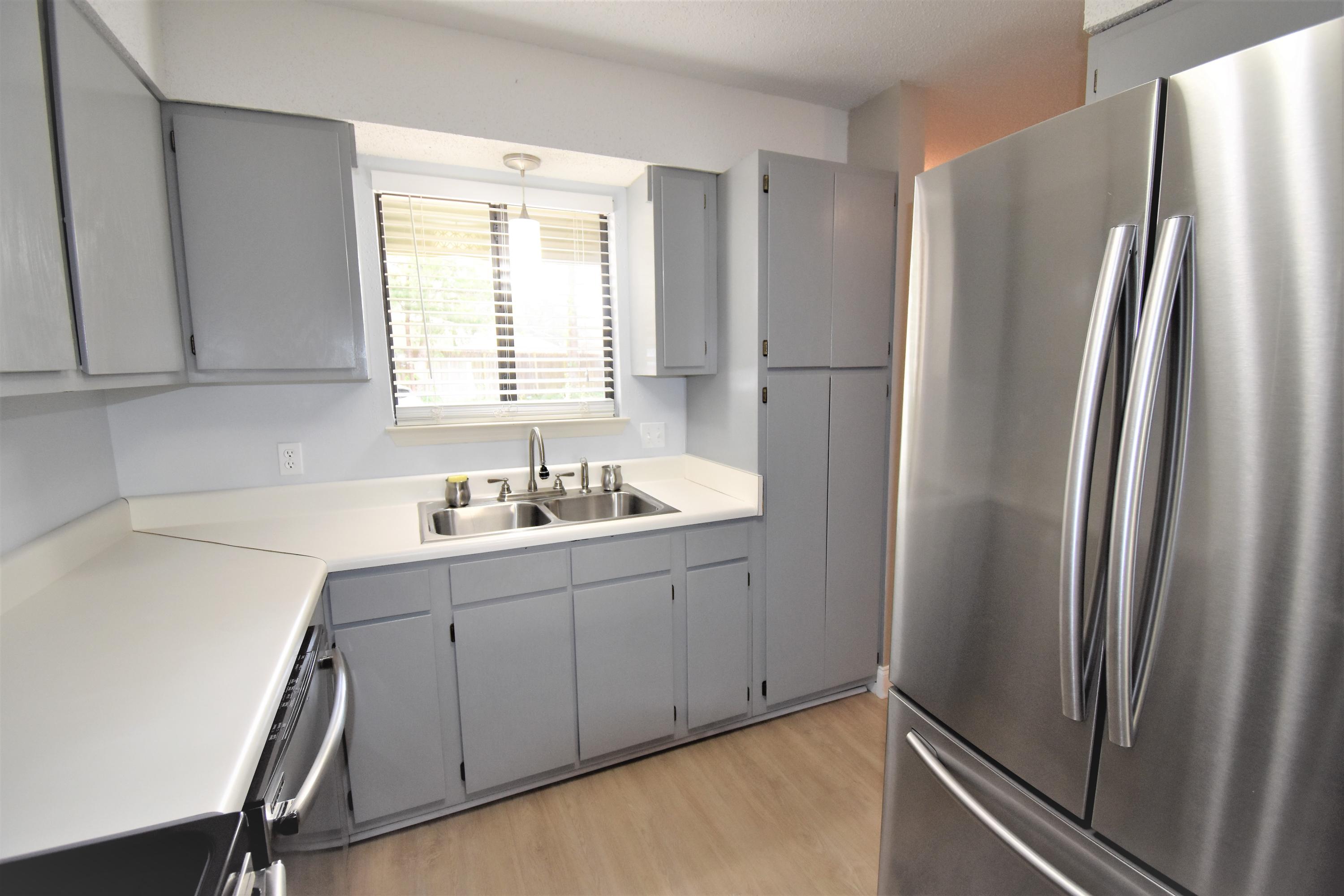 BIENVILLE SQUARE T/H - Residential