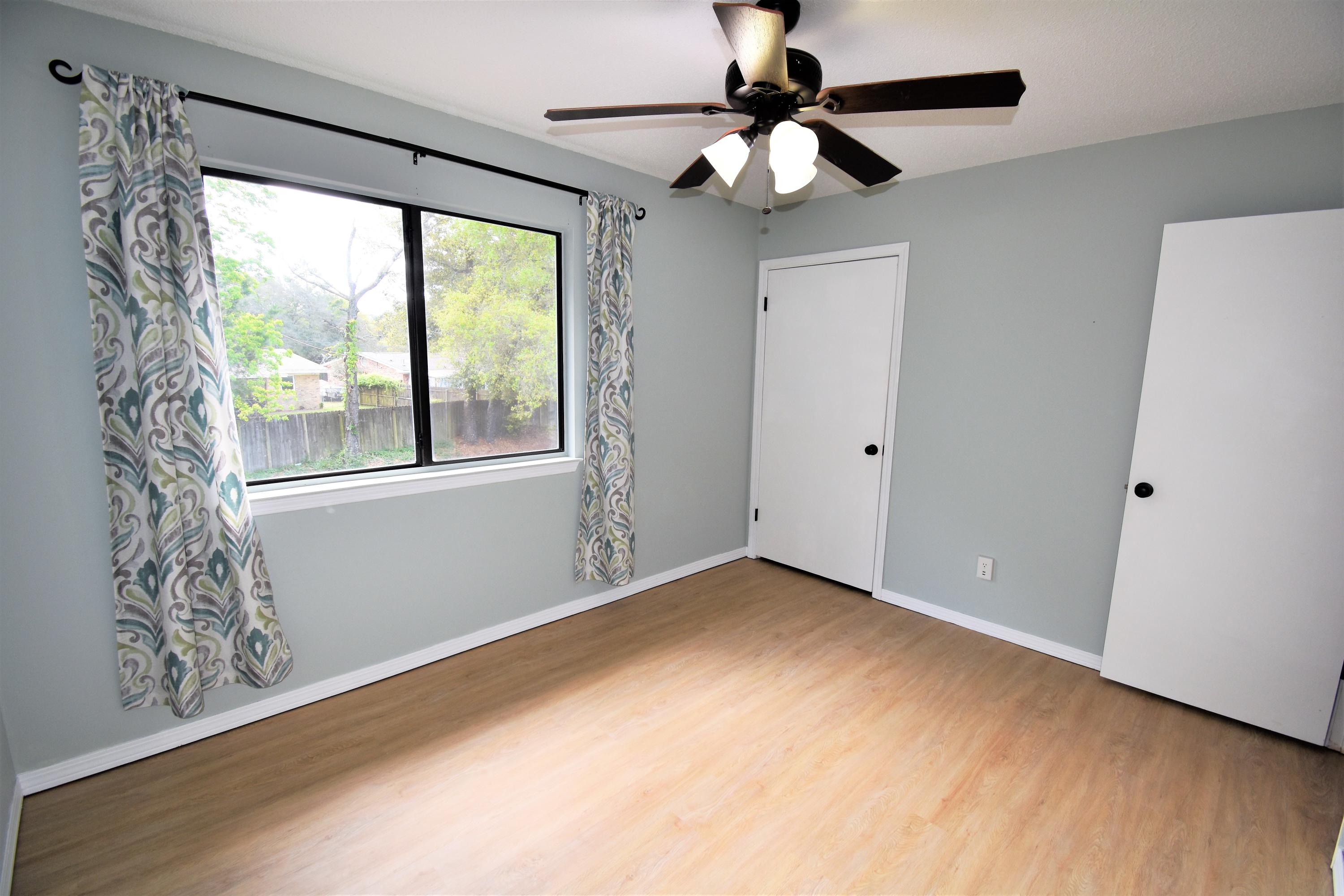 BIENVILLE SQUARE T/H - Residential